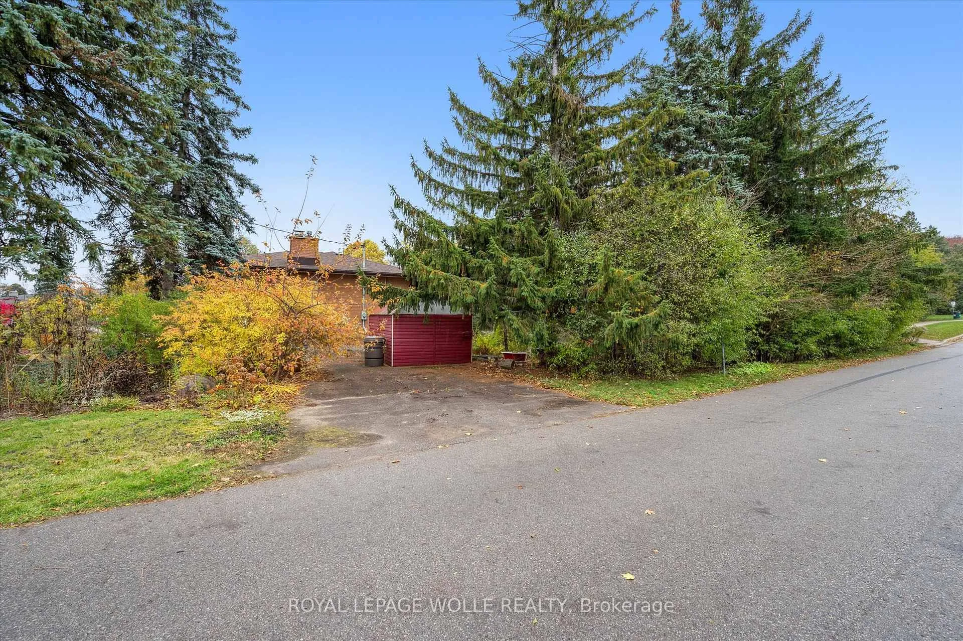 Photo 39 of 1 Marketa Crescent, Kitchener — HOMEH