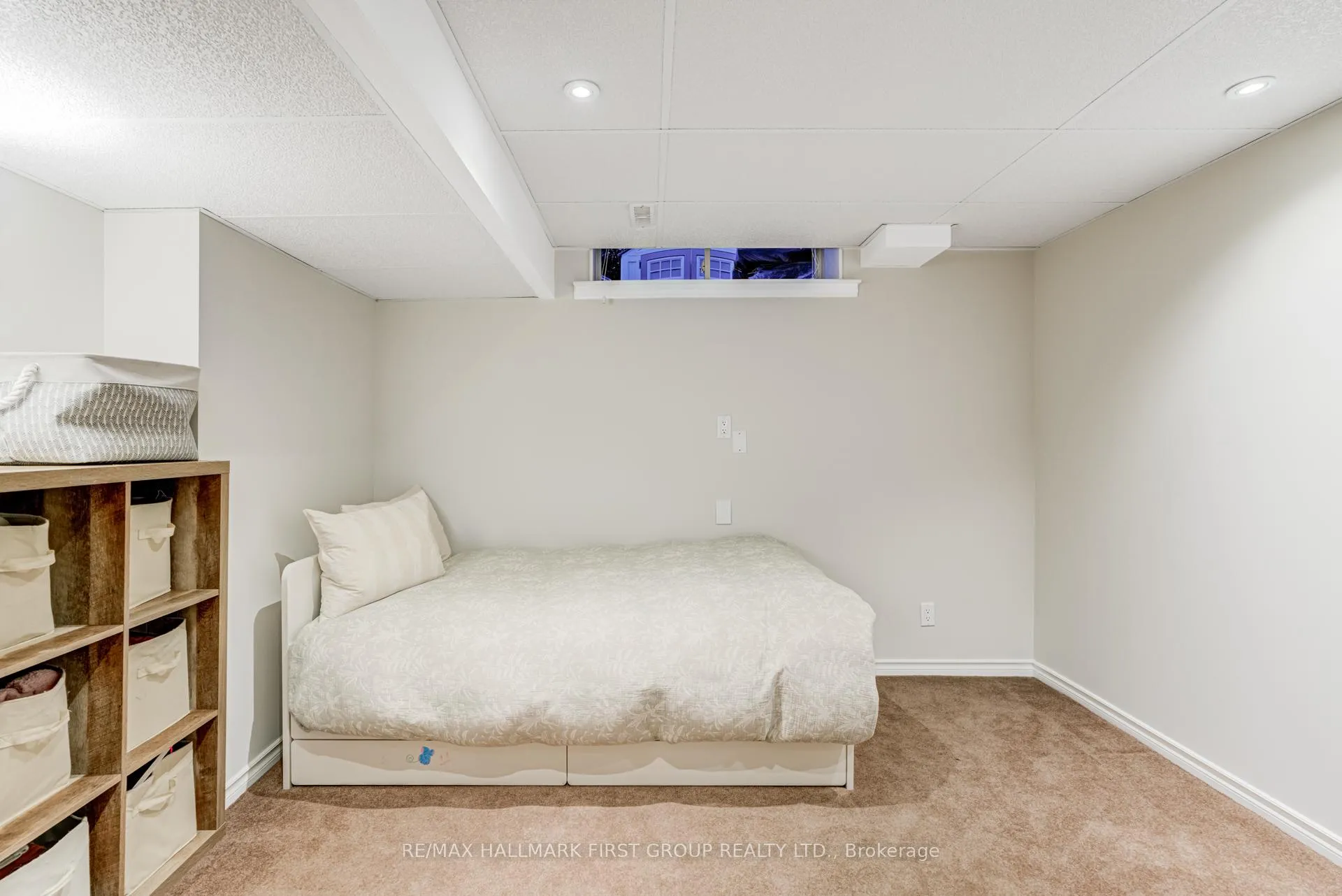 Photo 18 of 6 Lander Crescent, Clarington, Bowmanville — HOMEH