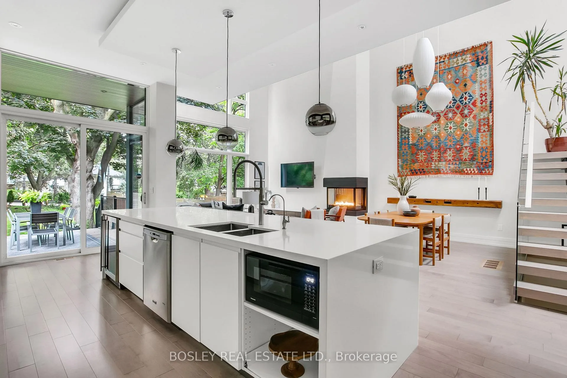 Photo 19 of 1144 Broadview Avenue, Toronto, Broadview North — HOMEH