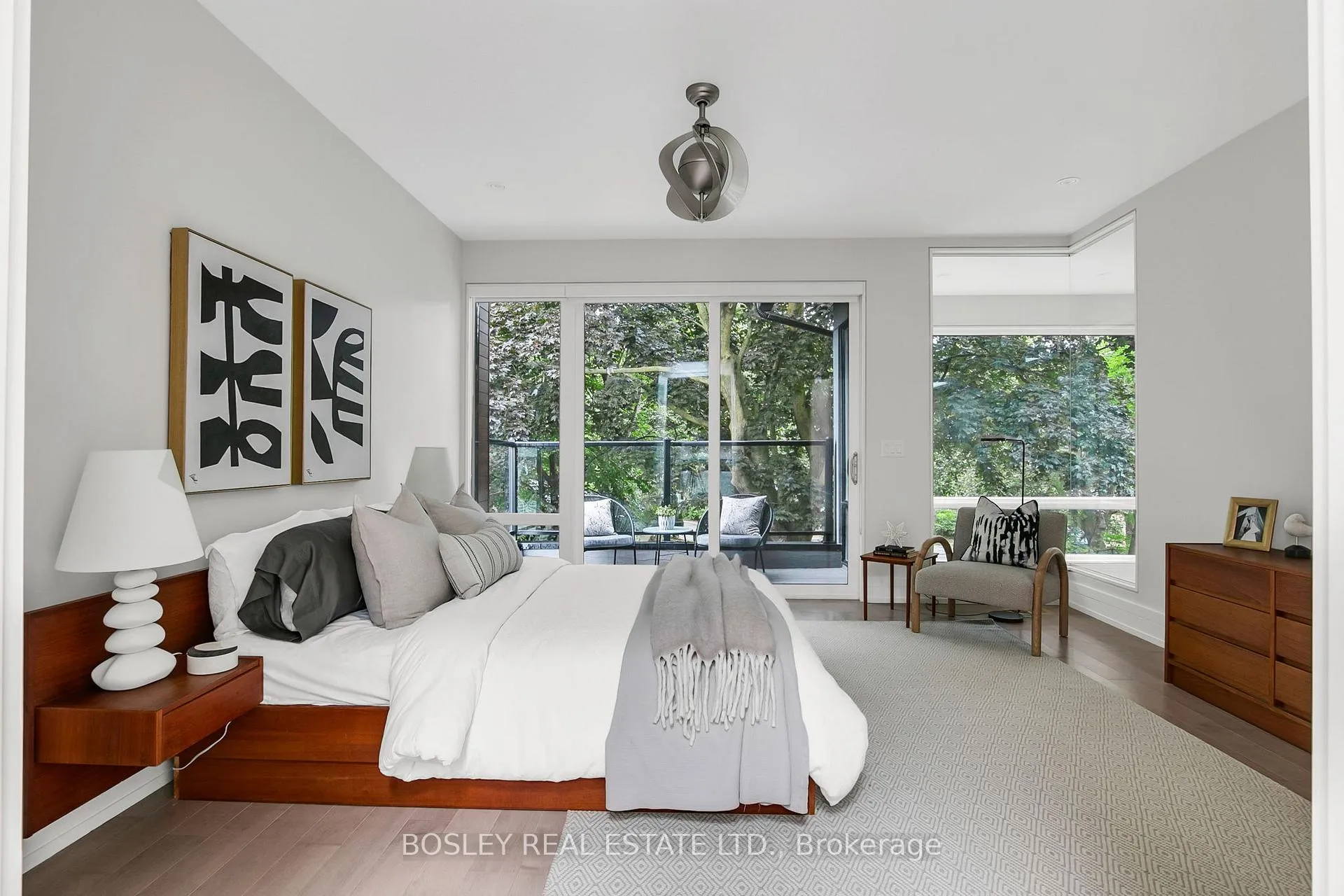 Photo 24 of 1144 Broadview Avenue, Toronto, Broadview North — HOMEH