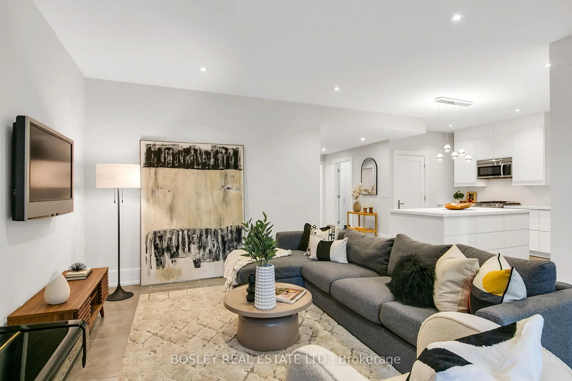 Photo 38 of 1144 Broadview Avenue, Toronto, Broadview North — HOMEH