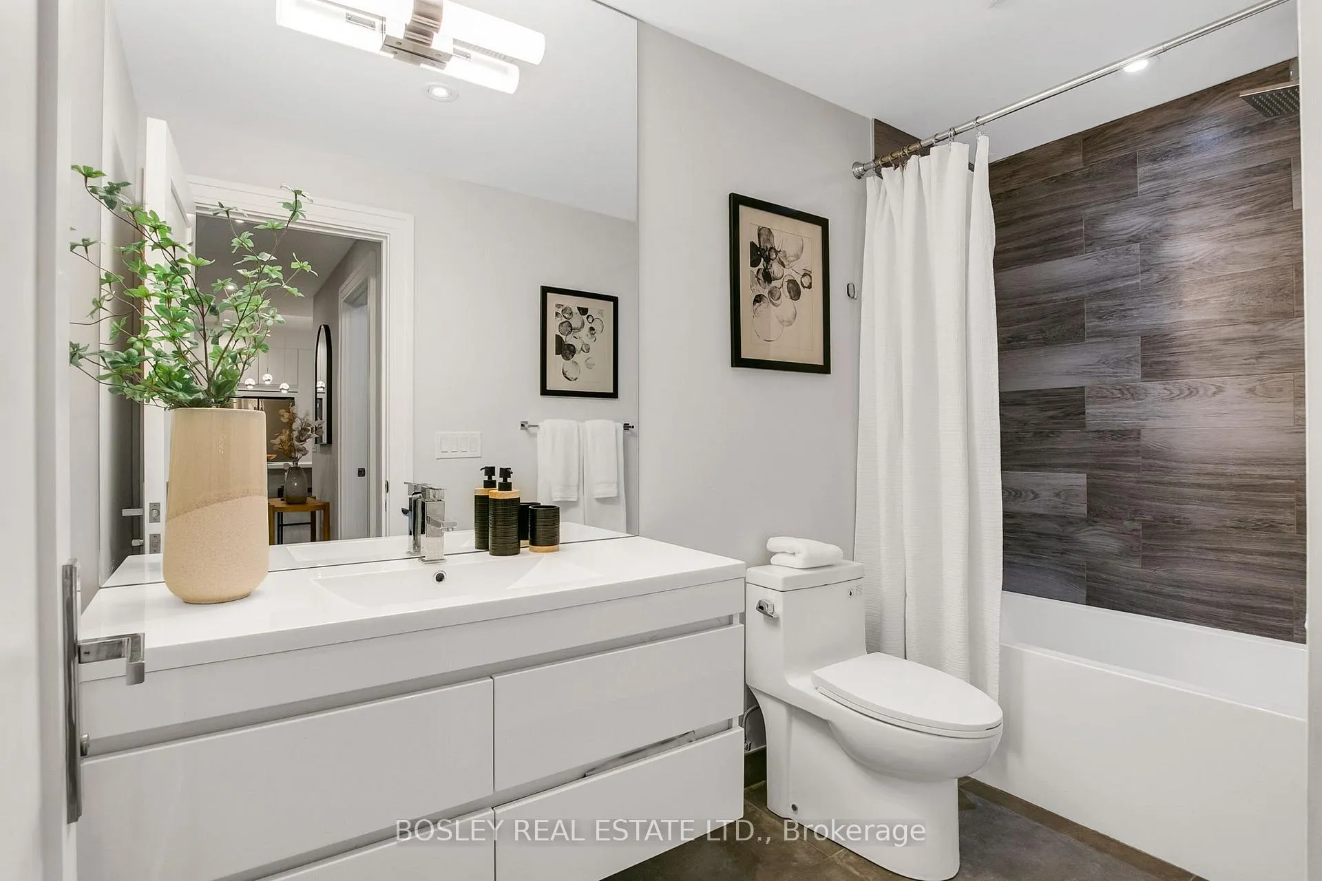 Photo 43 of 1144 Broadview Avenue, Toronto, Broadview North — HOMEH