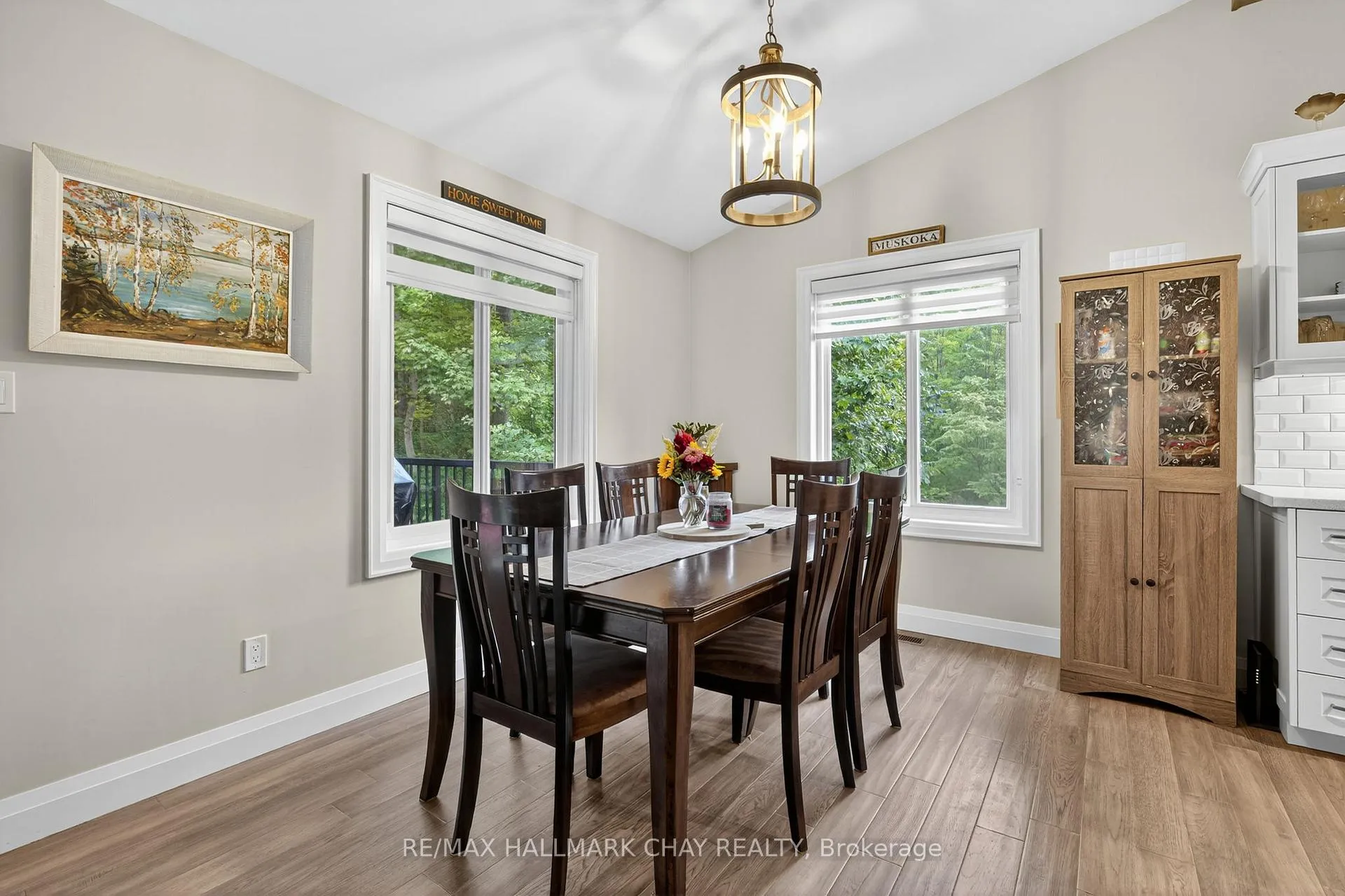 Photo 17 of 202 Vel-Dor Crescent, Bracebridge, Macaulay — HOMEH