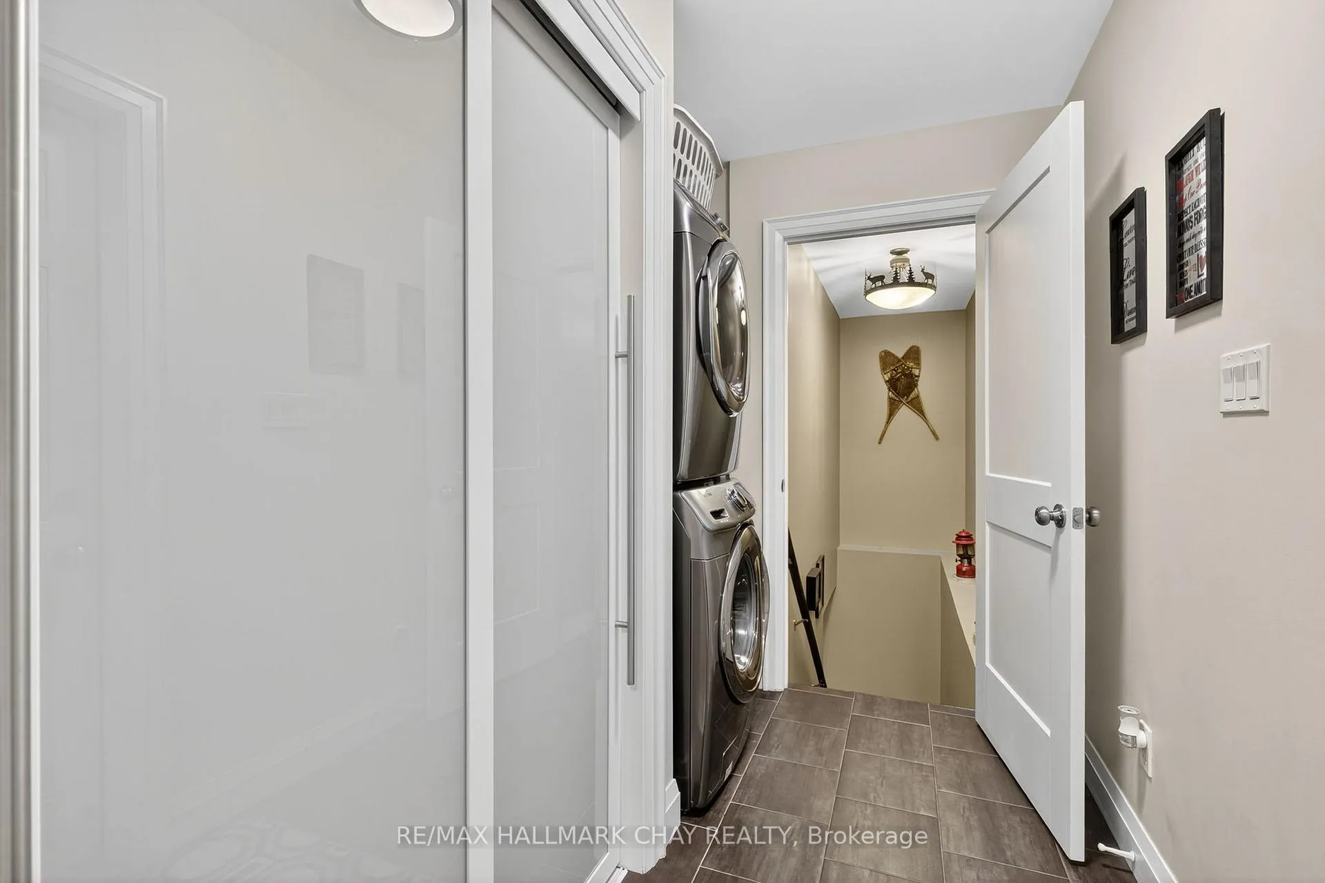 Photo 25 of 202 Vel-Dor Crescent, Bracebridge, Macaulay — HOMEH