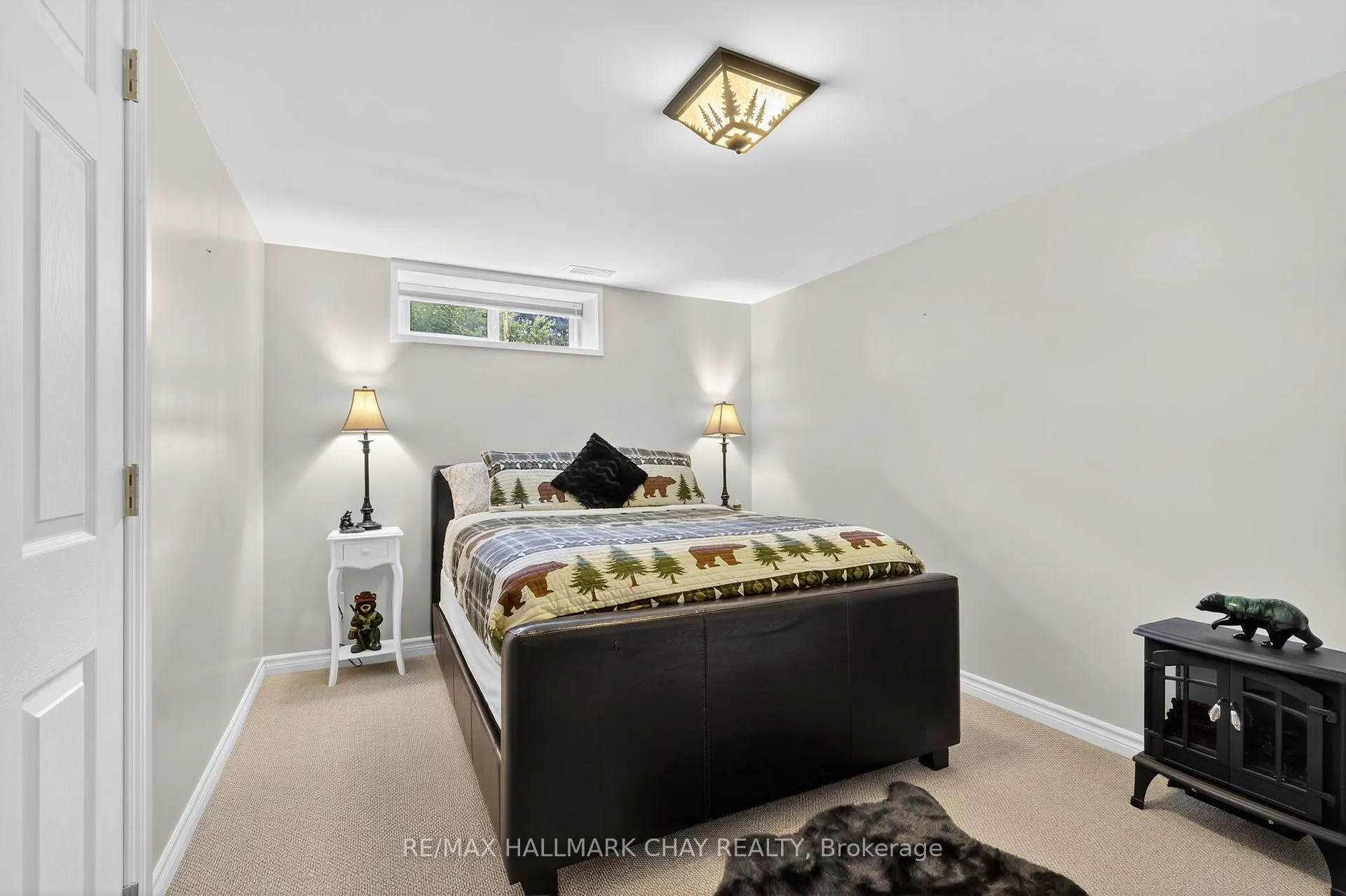 Photo 32 of 202 Vel-Dor Crescent, Bracebridge, Macaulay — HOMEH