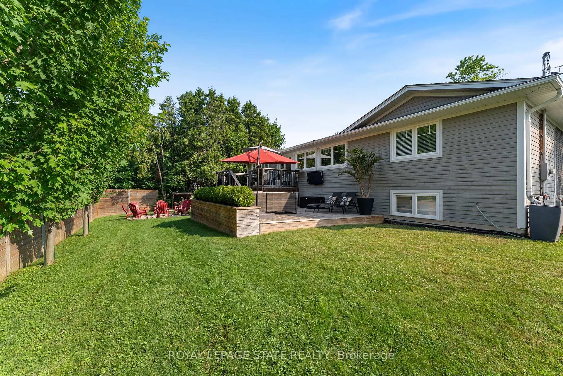 Photo 12 of 1 First Street, Hamilton, Waterdown — HOMEH