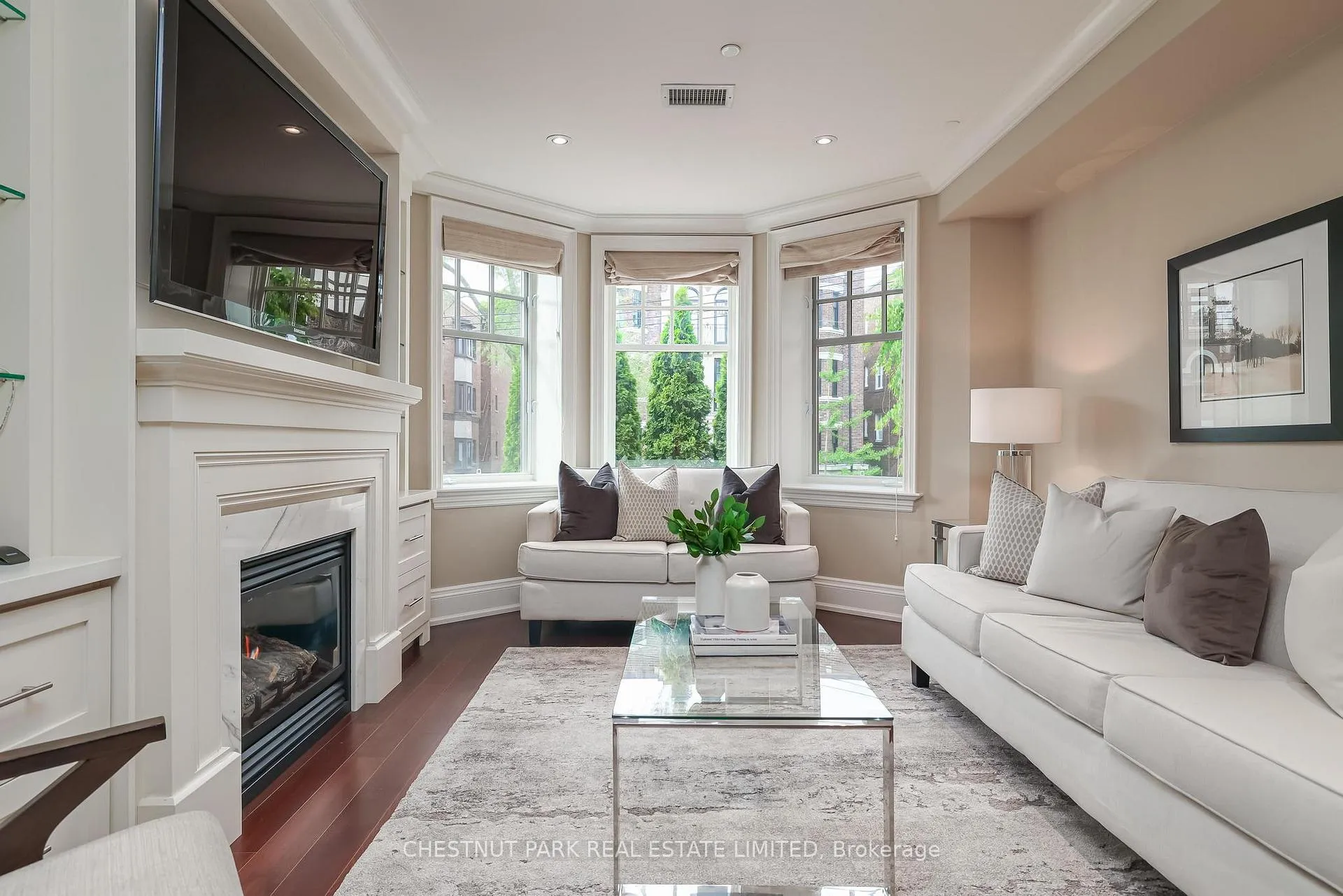 Photo 4 of Unit 2B, 317 Lonsdale Road, Toronto, Forest Hill South — HOMEH