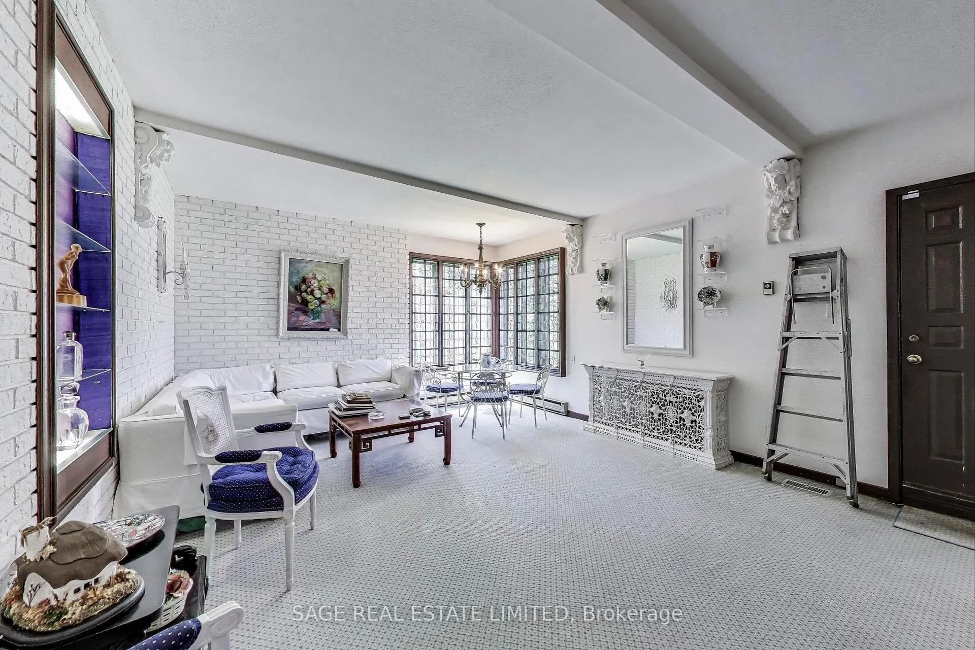 Photo 17 of 33 Kirkland Boulevard, Toronto, Englemount-Lawrence — HOMEH
