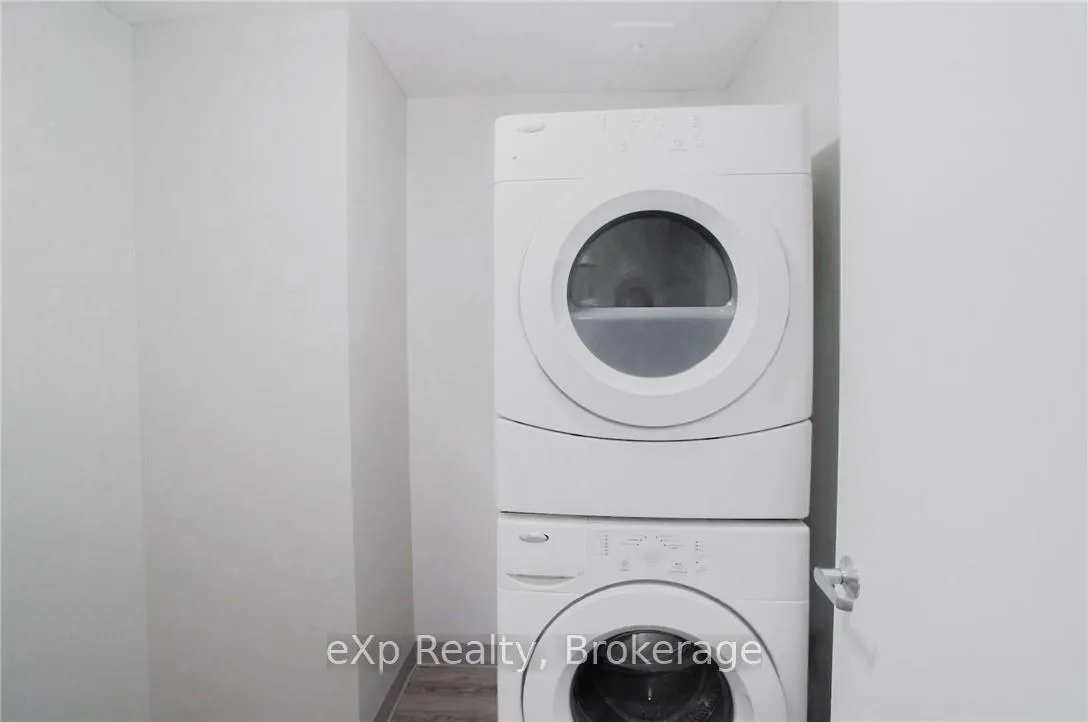 Photo 10 of Unit 208, 239 Auburn Drive, Waterloo — HOMEH