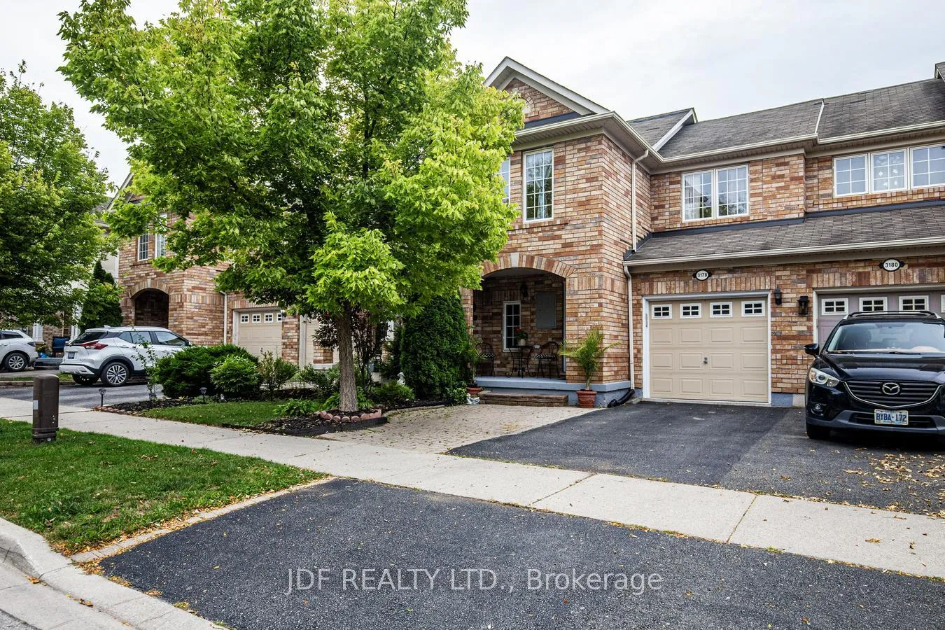 Front of 3178 Stornoway Circle