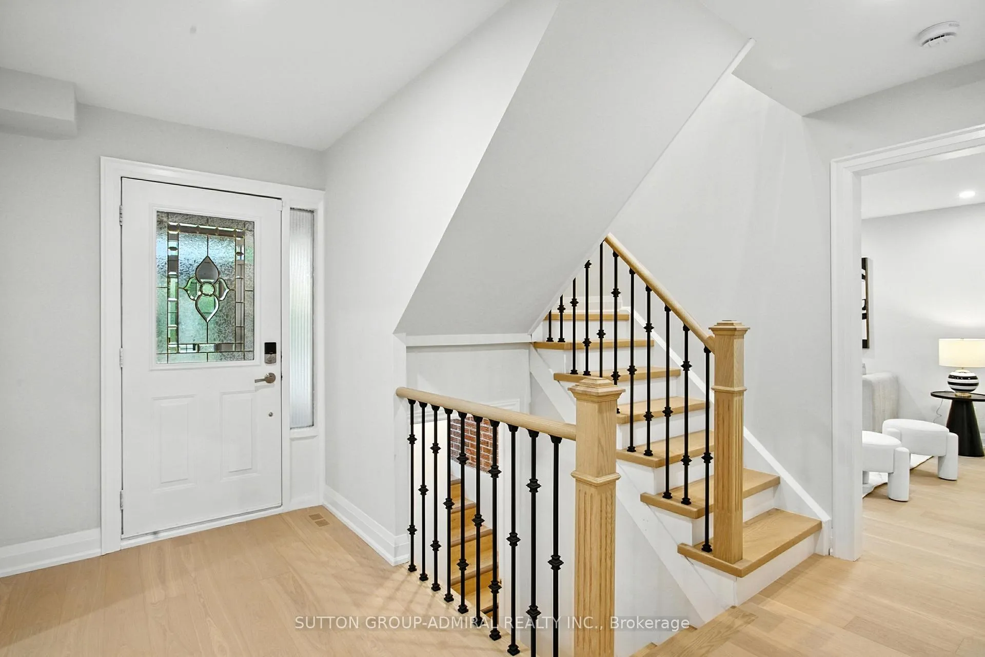 Photo 6 of 14 Willowbrook Road, Markham, Aileen-Willowbrook — HOMEH