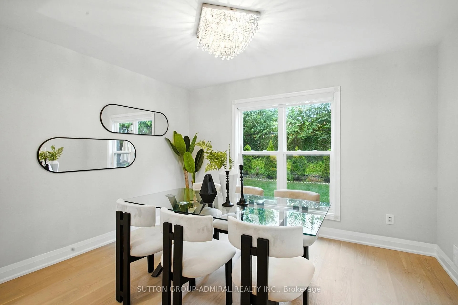 Photo 10 of 14 Willowbrook Road, Markham, Aileen-Willowbrook — HOMEH