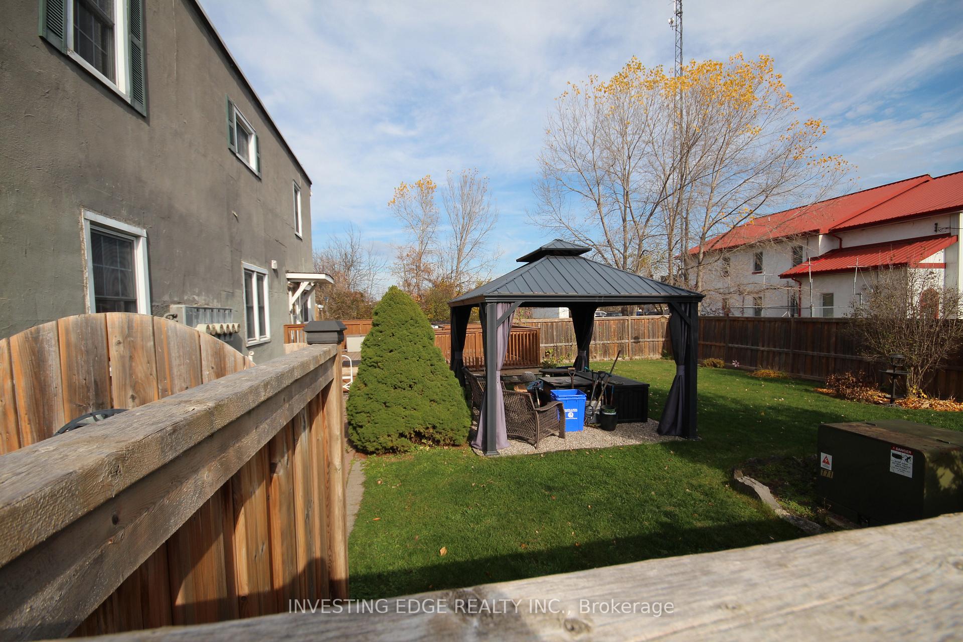 Photo 3 of 82-84 Moria Street, Belleville, Belleville Ward — HOMEH