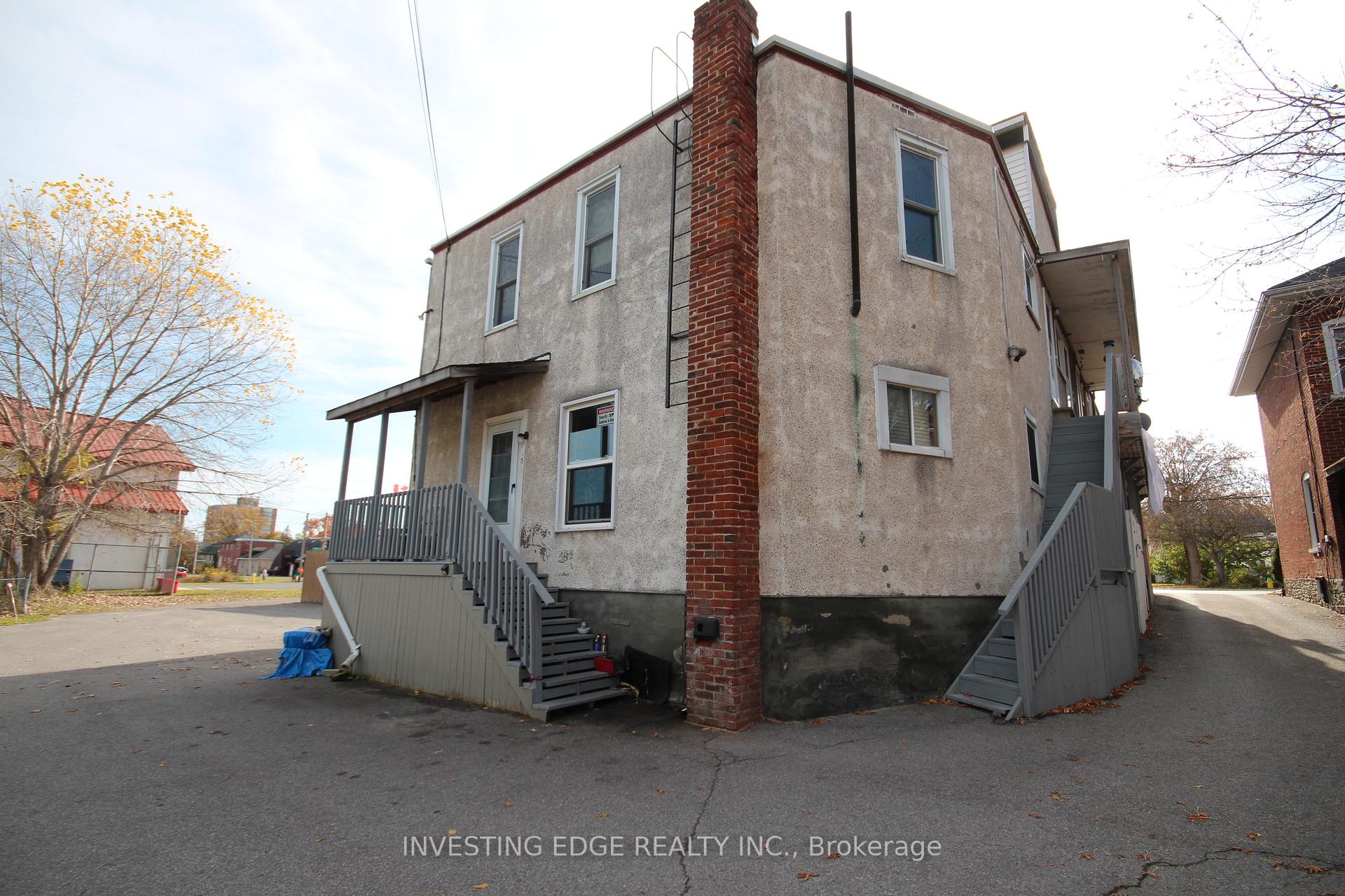 Photo 7 of 82-84 Moria Street, Belleville, Belleville Ward — HOMEH