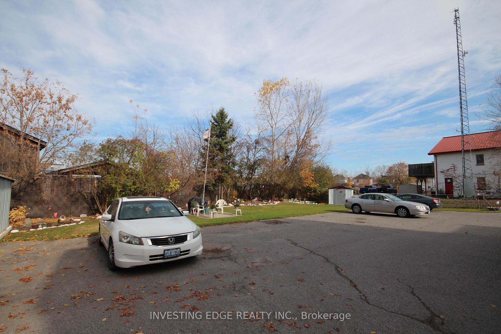 Photo 9 of 82-84 Moria Street, Belleville, Belleville Ward — HOMEH