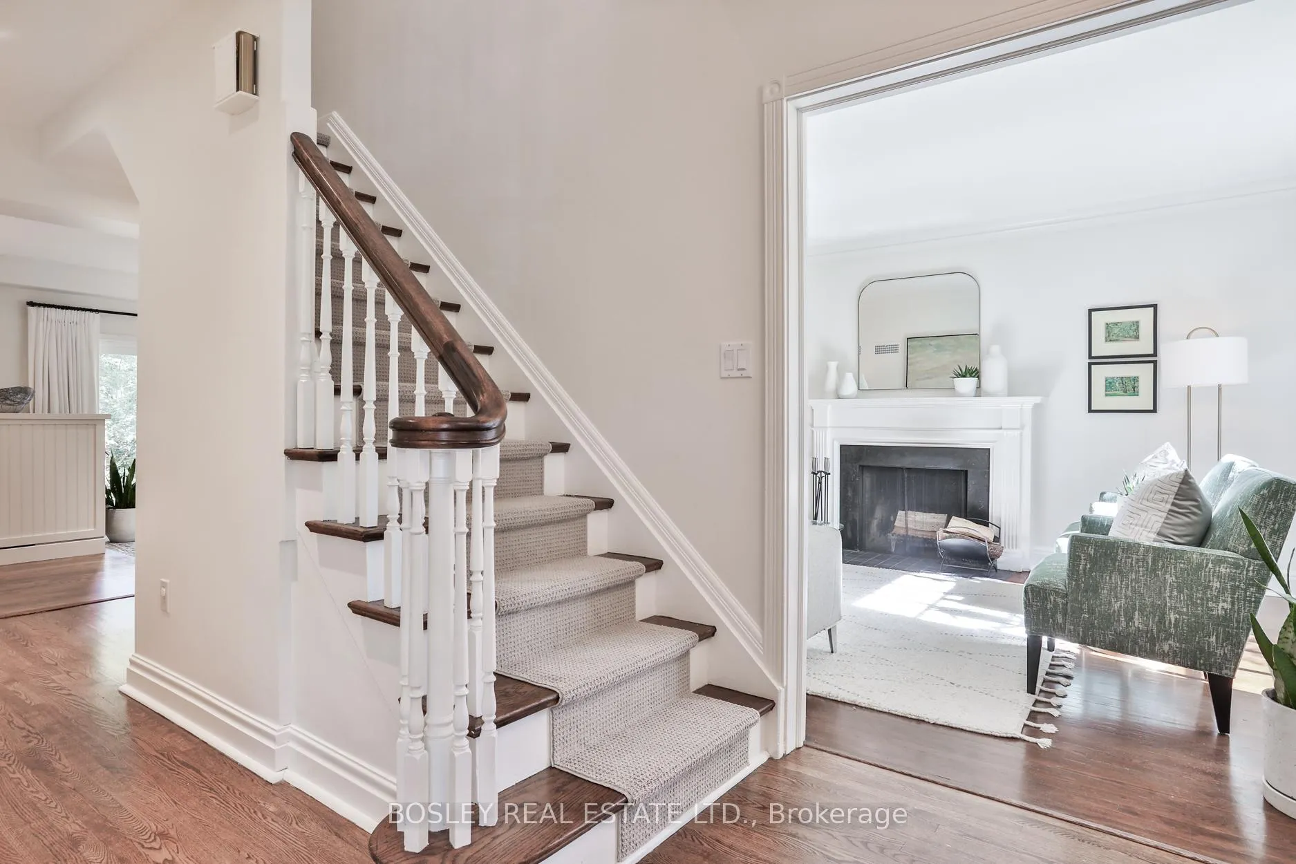 Photo 5 of 274 Glengrove Avenue W, Toronto, Lawrence Park South — HOMEH