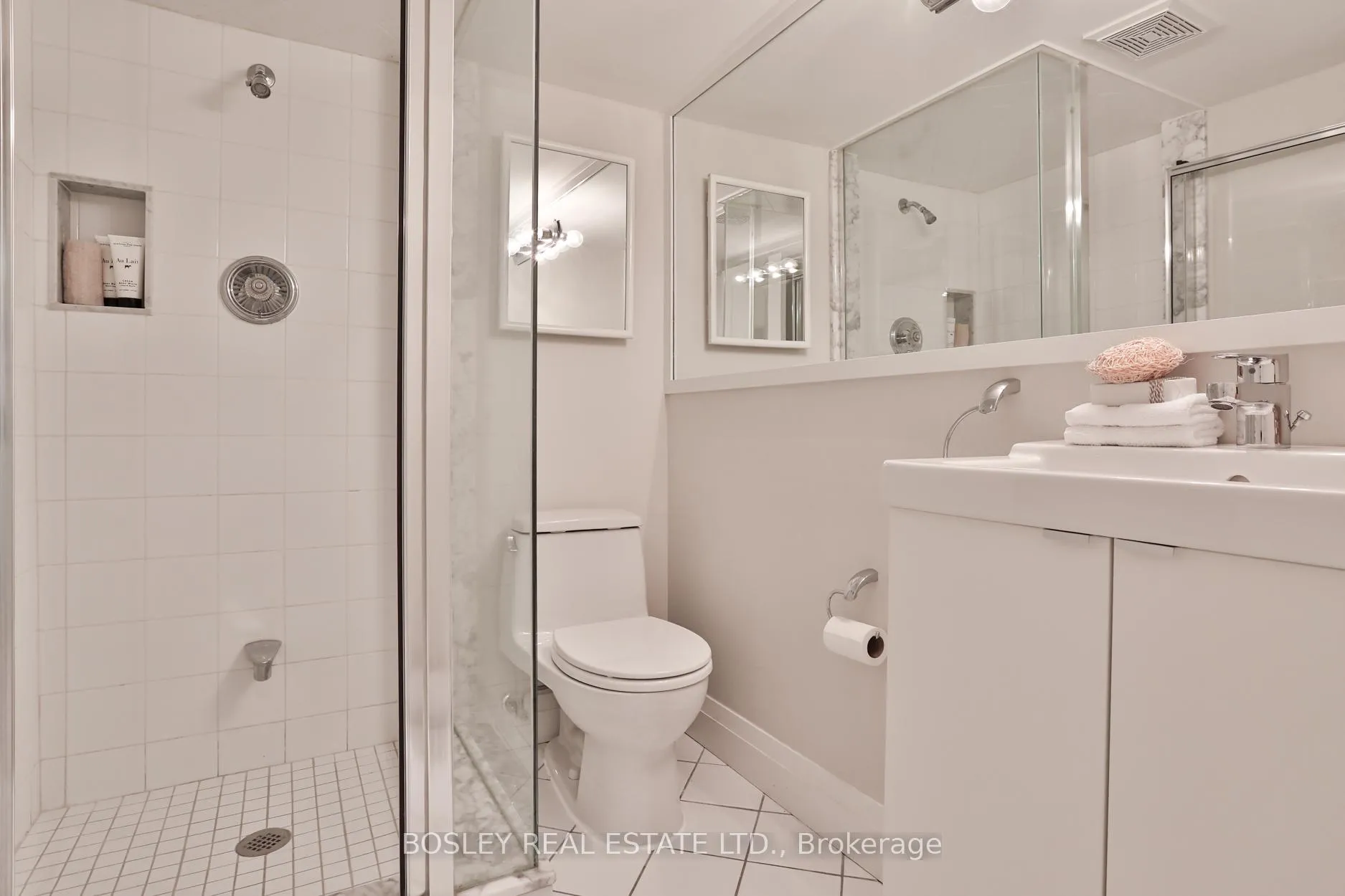 Photo 42 of 274 Glengrove Avenue W, Toronto, Lawrence Park South — HOMEH