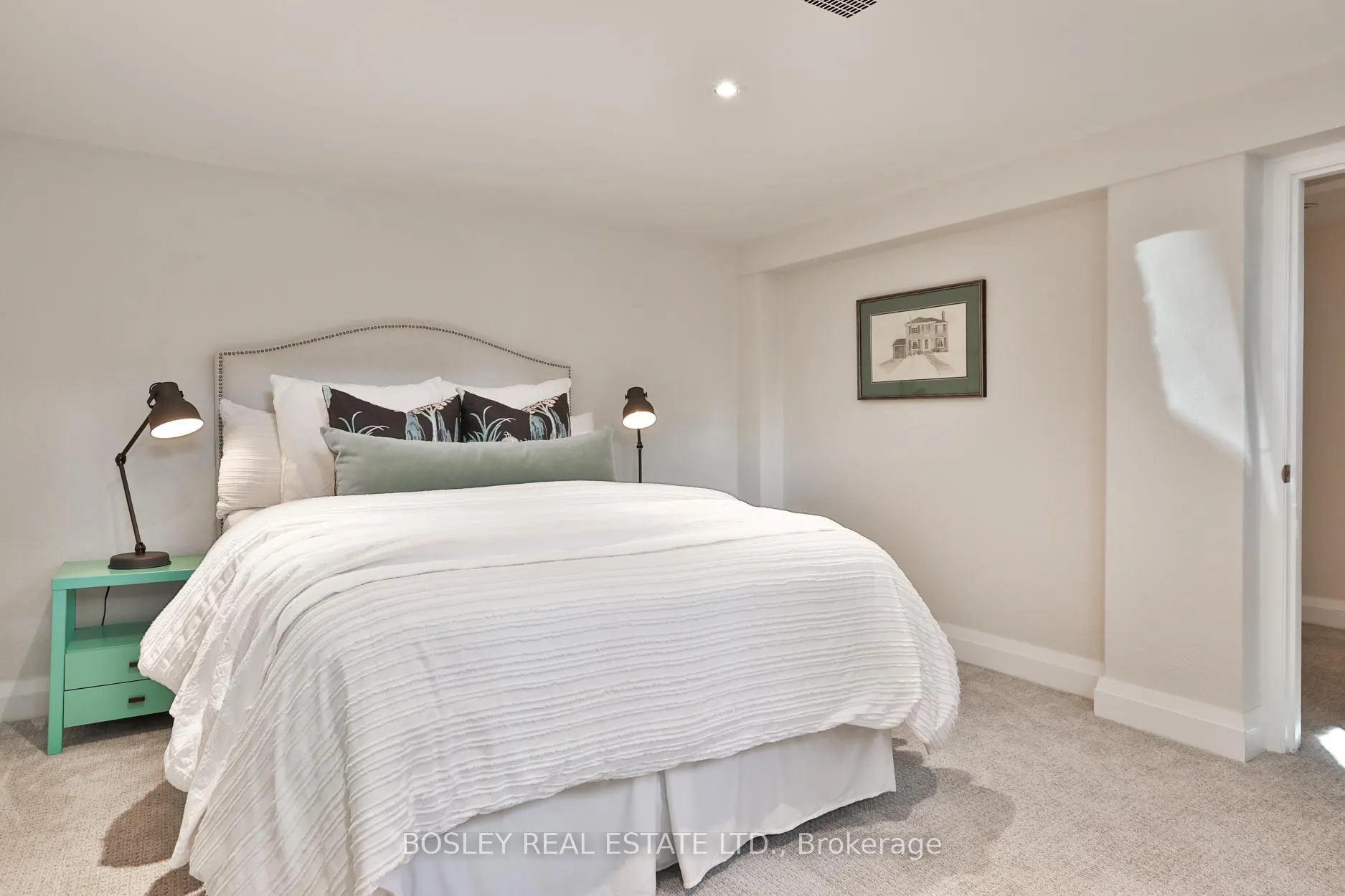 Photo 45 of 274 Glengrove Avenue W, Toronto, Lawrence Park South — HOMEH