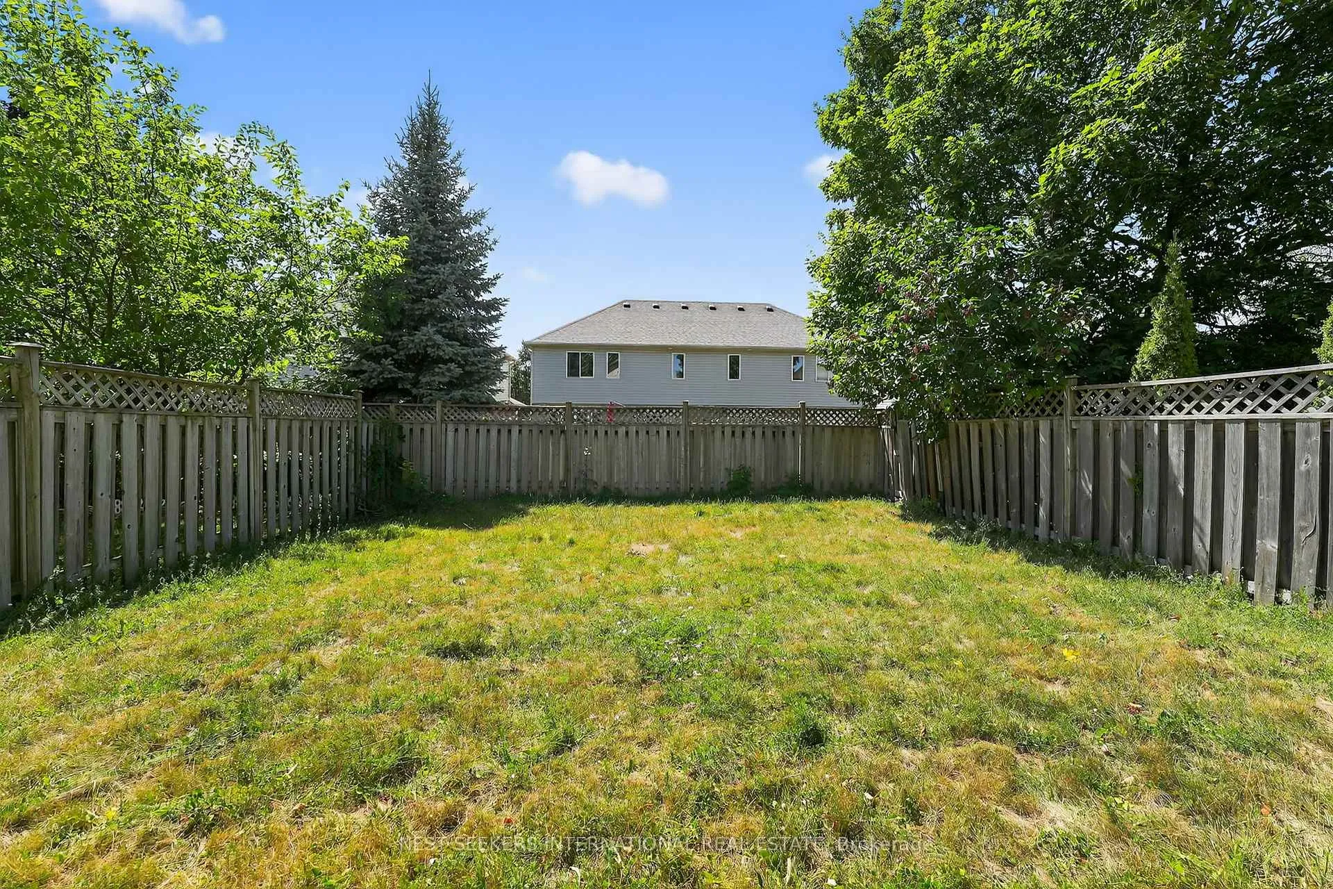 Photo 48 of 219 Nathan Crescent, Barrie, Painswick South — HOMEH