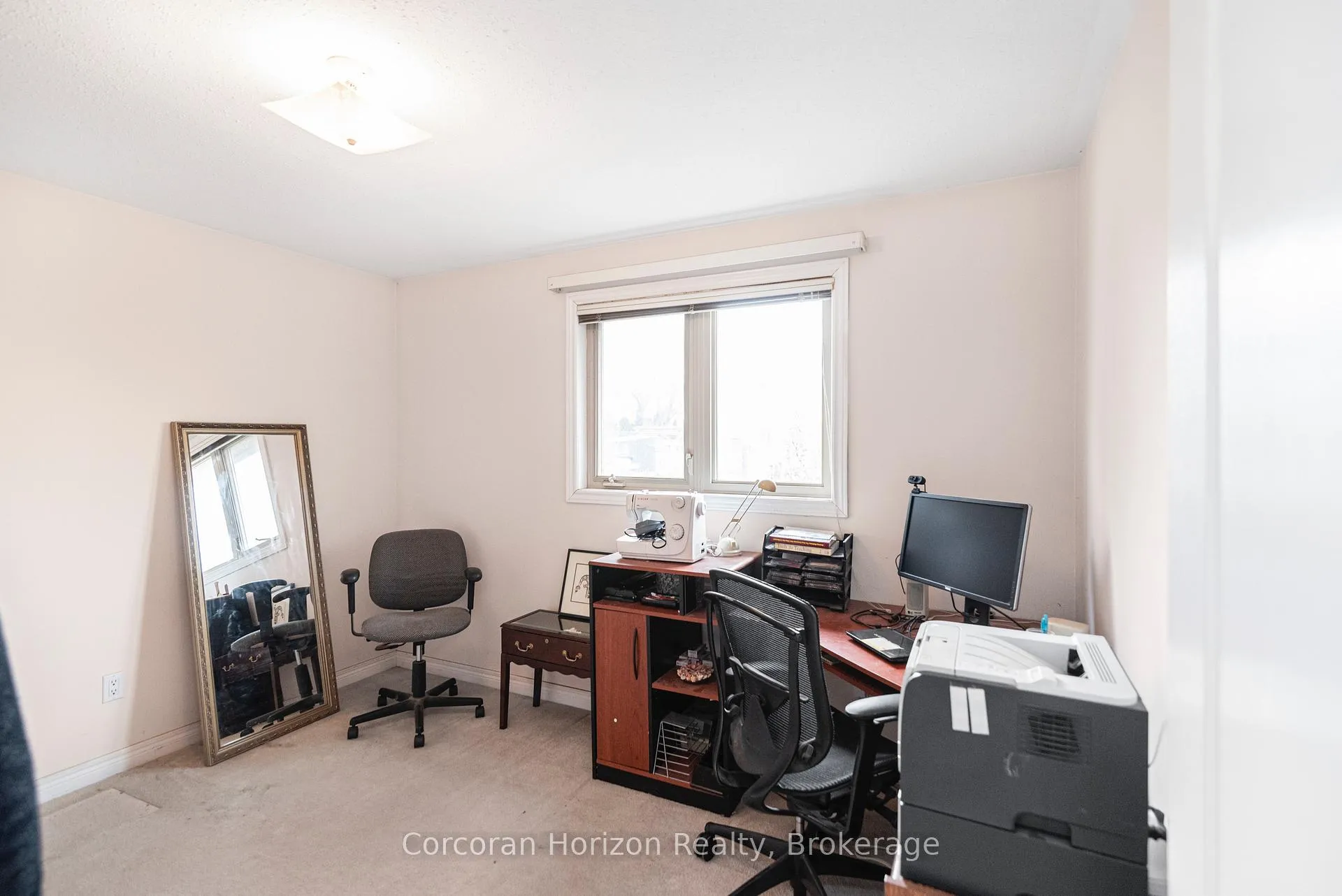 Photo 24 of 308 Acadia Drive, Hamilton, Rushdale — HOMEH