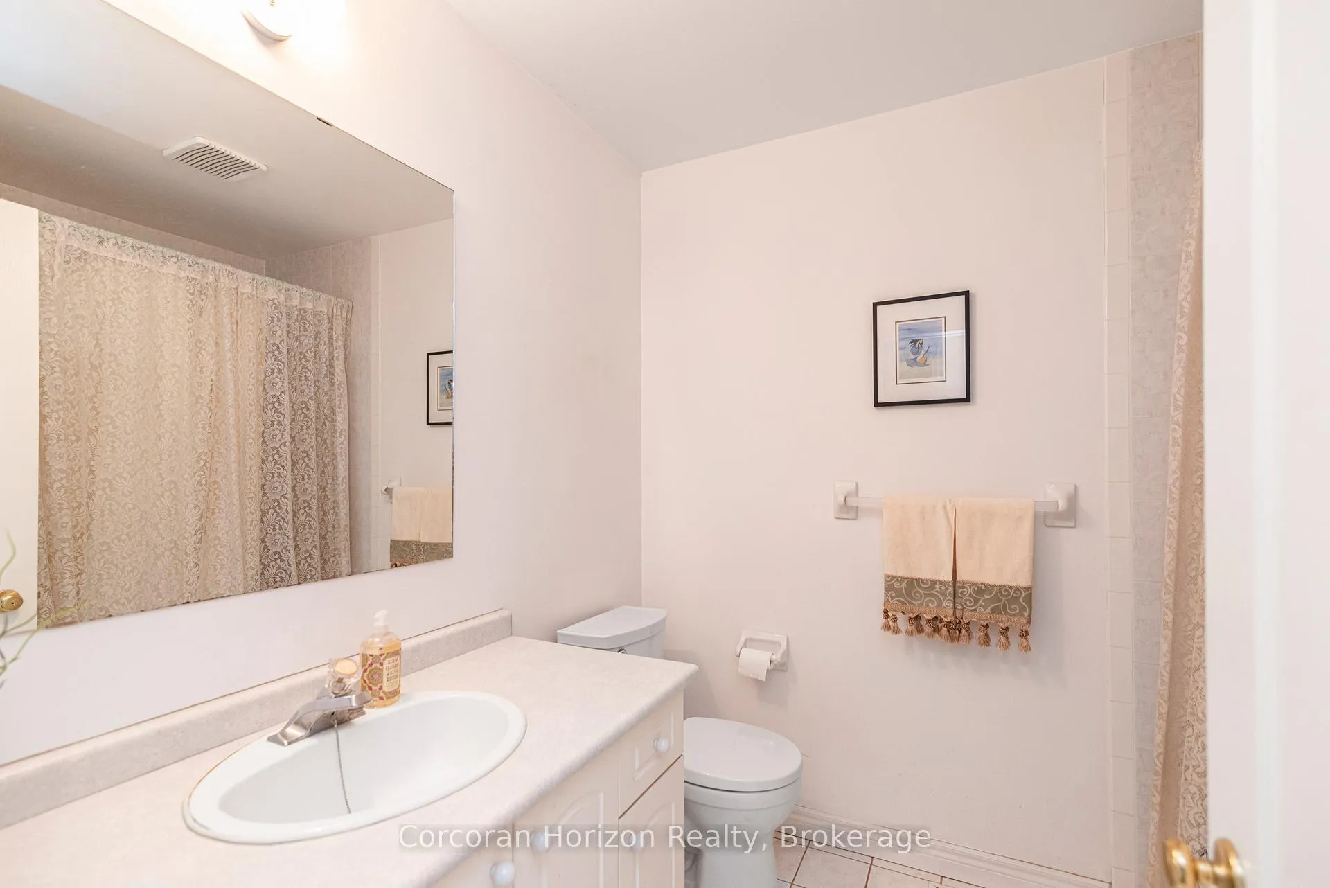 Photo 26 of 308 Acadia Drive, Hamilton, Rushdale — HOMEH