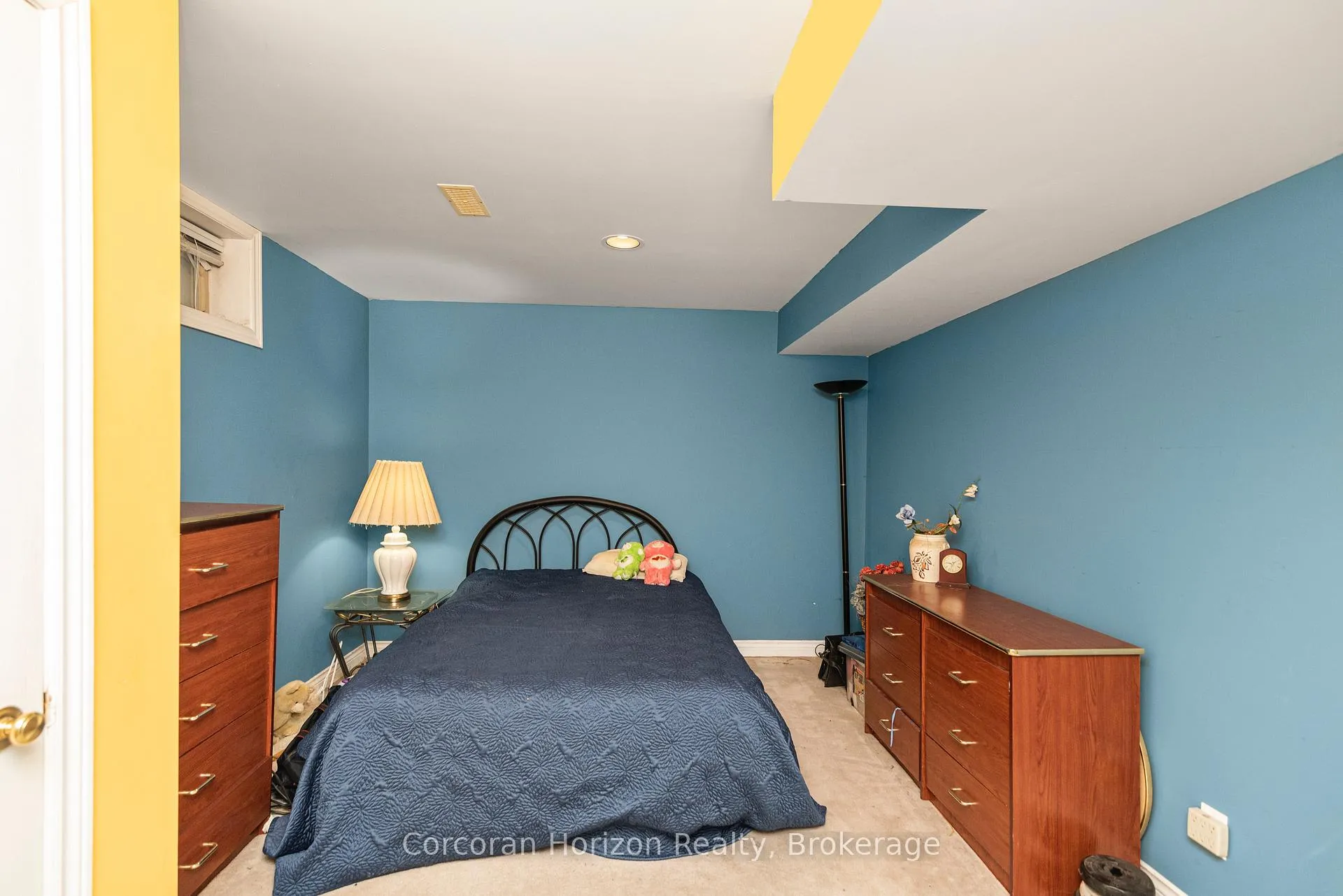 Photo 35 of 308 Acadia Drive, Hamilton, Rushdale — HOMEH