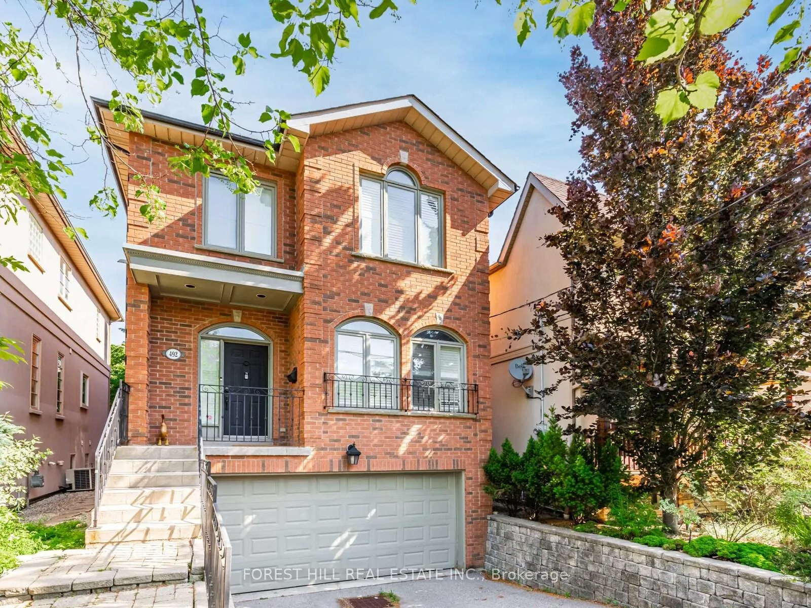 Photo 2 of 492 Melrose Avenue, Toronto, Bedford Park-Nortown — HOMEH