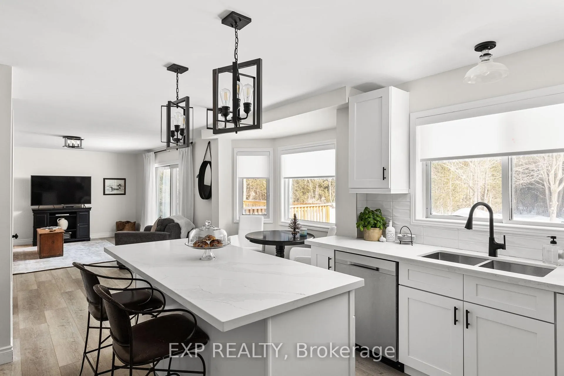 Photo 8 of 16245 7th Concession Road, King, Pottageville — HOMEH