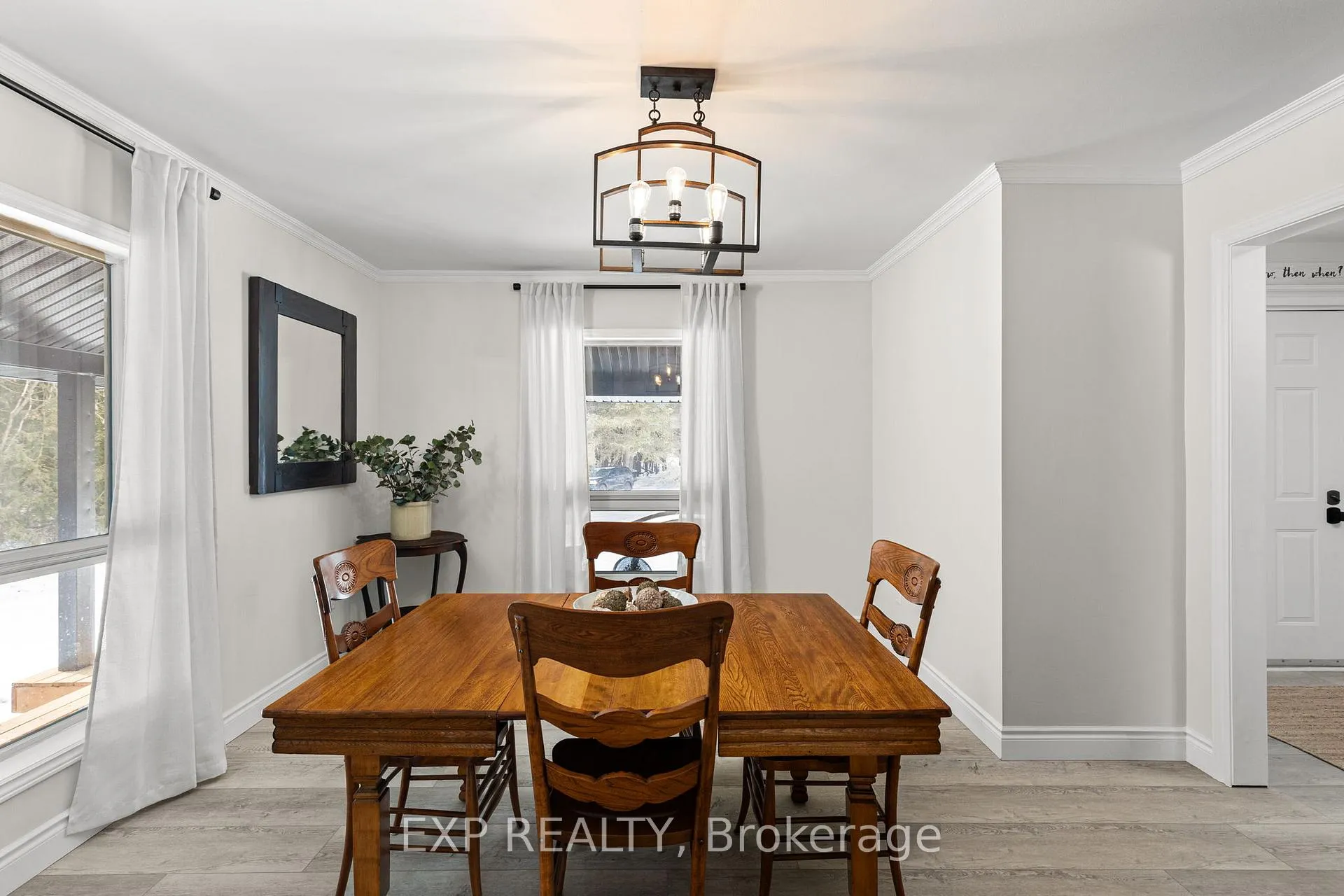 Photo 13 of 16245 7th Concession Road, King, Pottageville — HOMEH