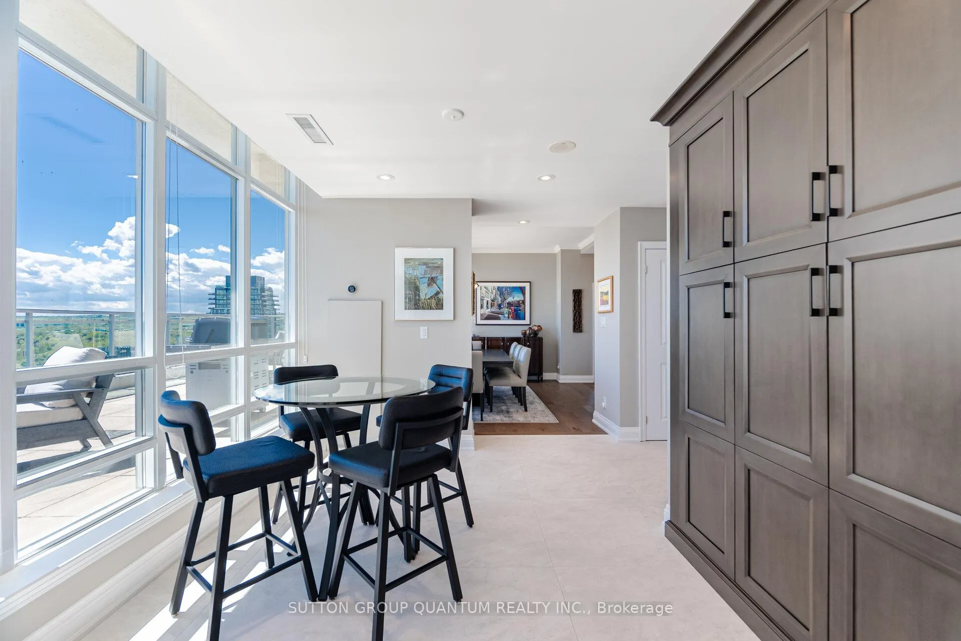 Photo 9 of Unit PH2, 360 Pearl Street, Burlington, Brant — HOMEH