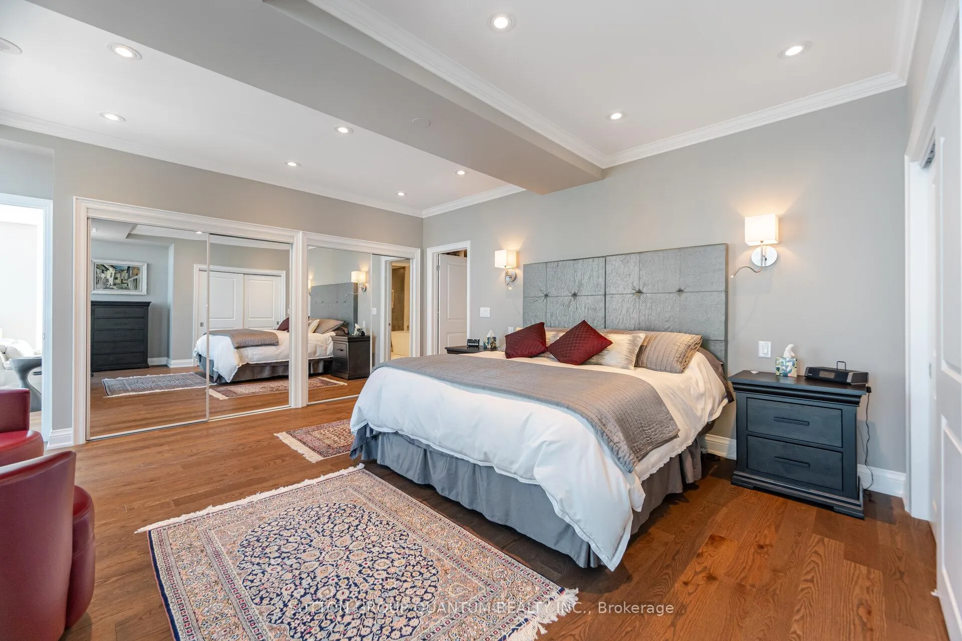 Photo 20 of Unit PH2, 360 Pearl Street, Burlington, Brant — HOMEH