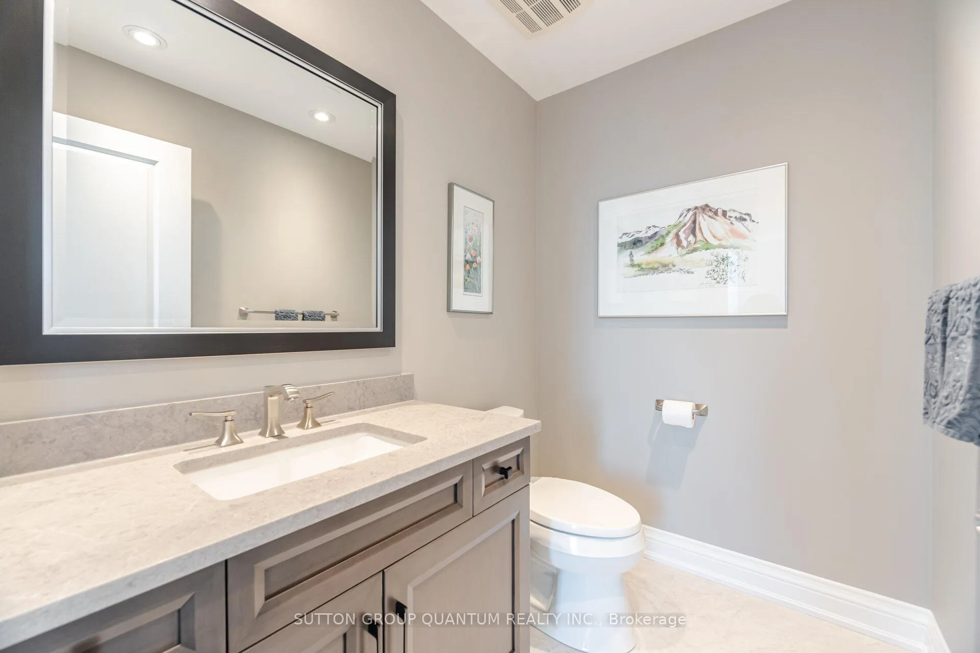 Photo 34 of Unit PH2, 360 Pearl Street, Burlington, Brant — HOMEH