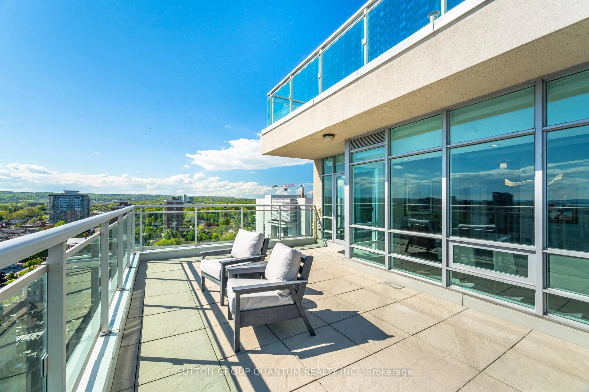 Photo 36 of Unit PH2, 360 Pearl Street, Burlington, Brant — HOMEH