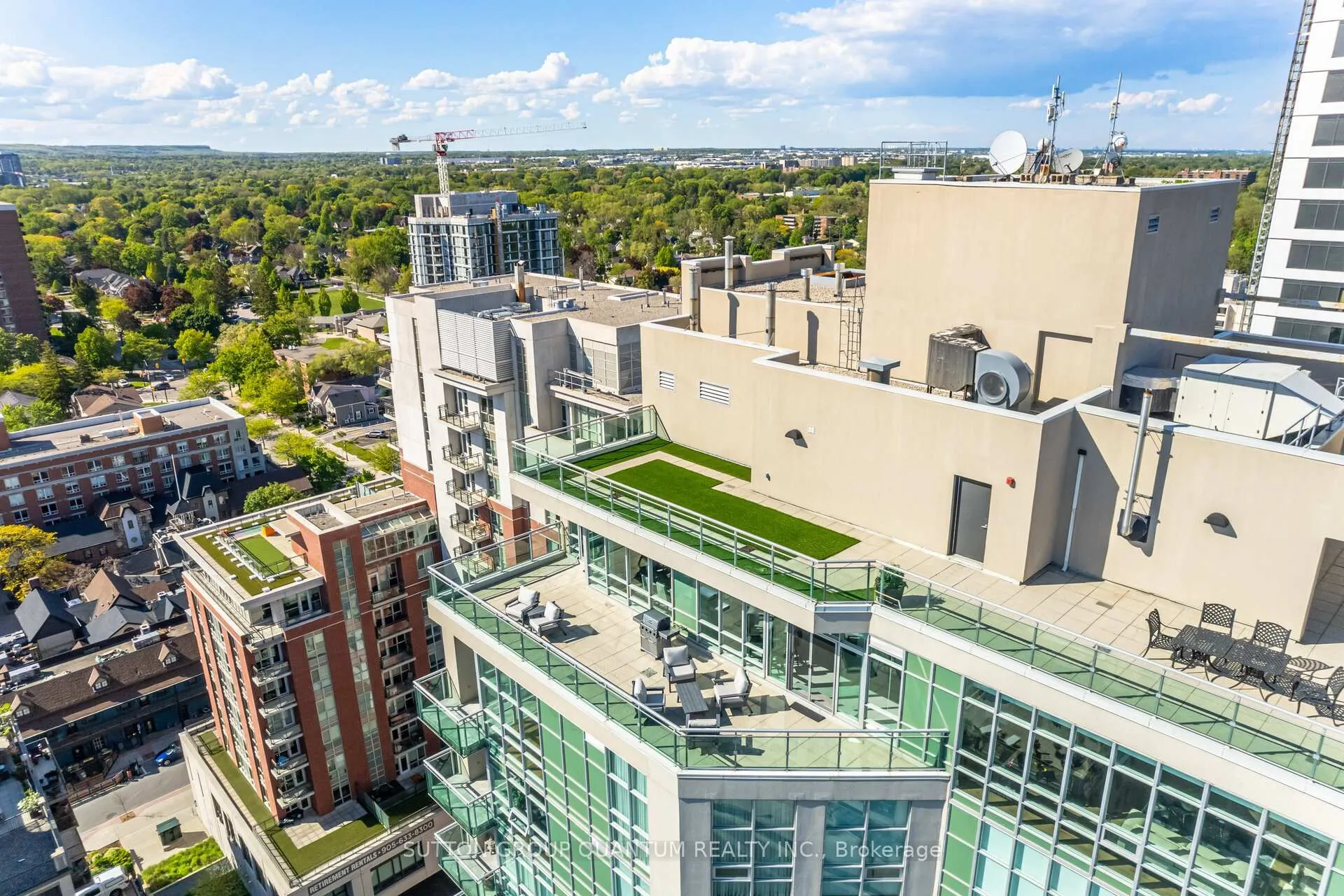 Photo 45 of Unit PH2, 360 Pearl Street, Burlington, Brant — HOMEH