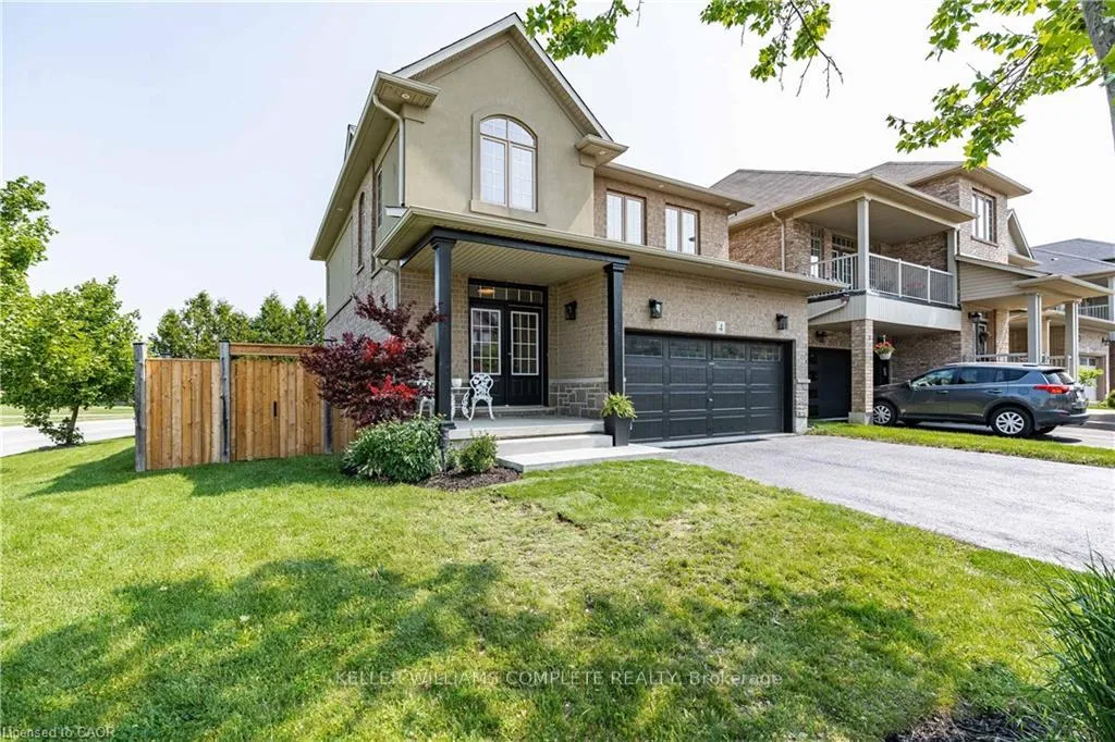 Photo 1 of Unit 2, 4 Bankfield Crescent, Hamilton, Stoney Creek — HOMEH