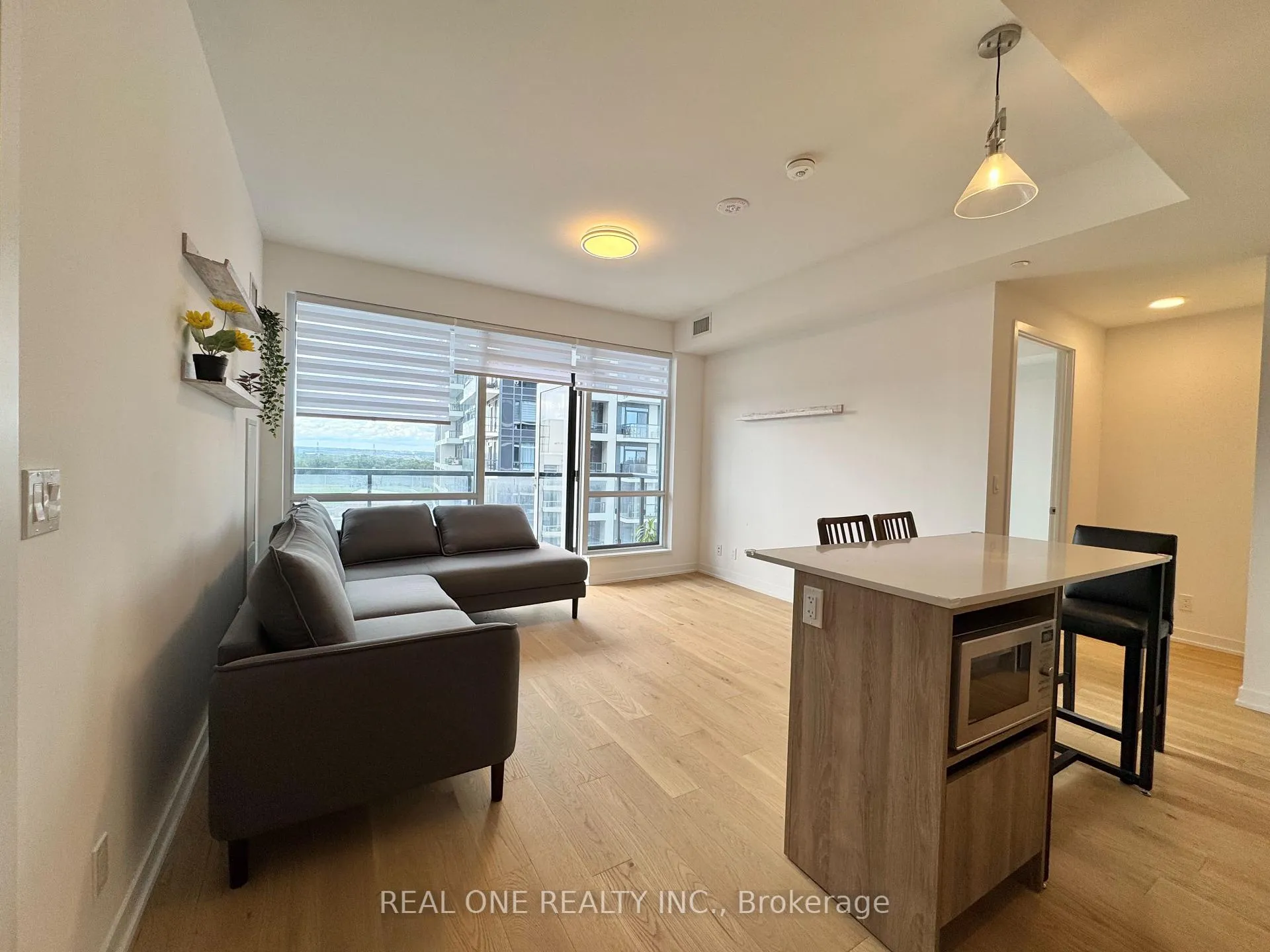 Photo 10 of Unit 1326, 7950 Bathurst Street, Vaughan, Beverley Glen — HOMEH
