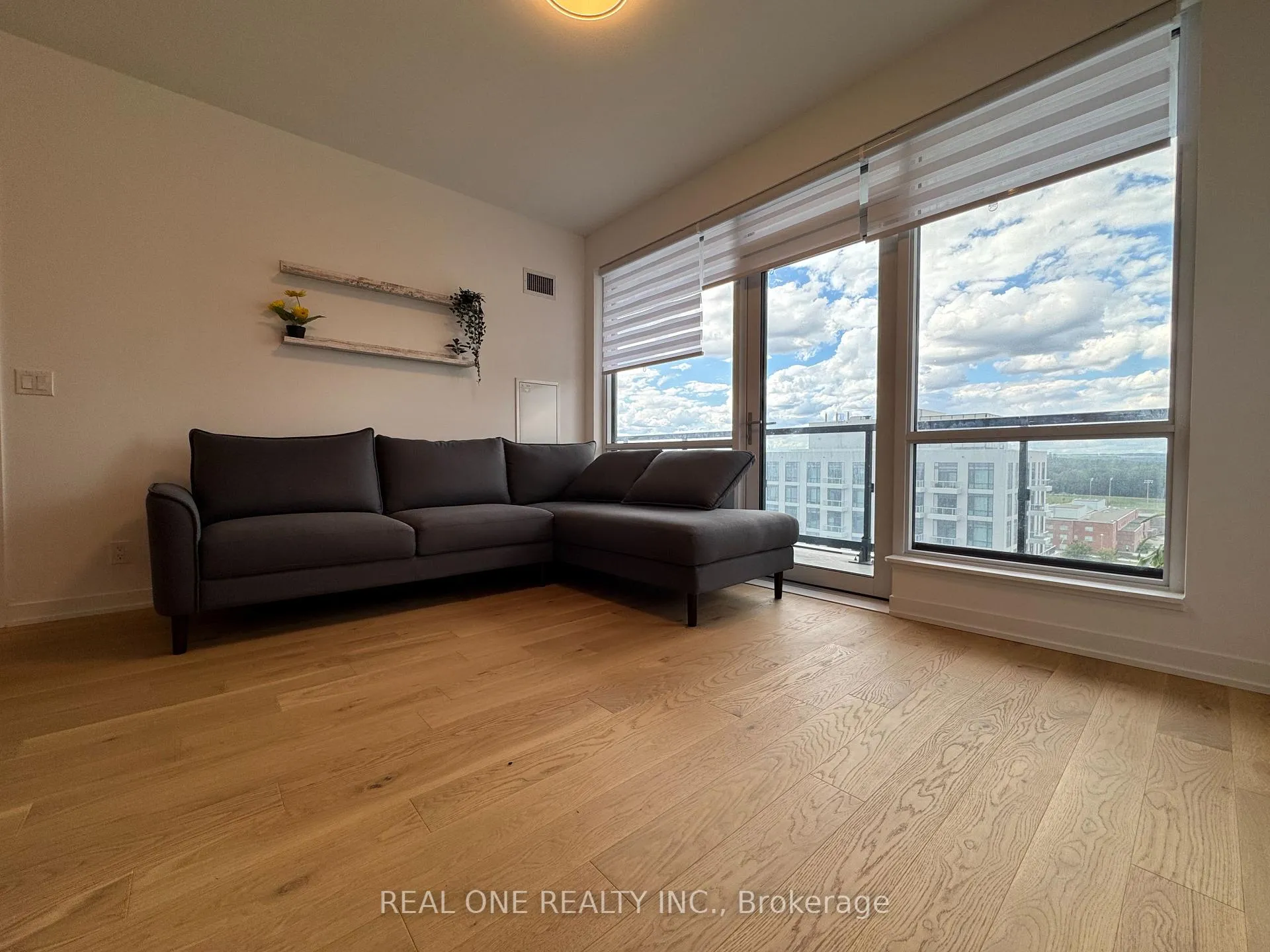 Photo 12 of Unit 1326, 7950 Bathurst Street, Vaughan, Beverley Glen — HOMEH