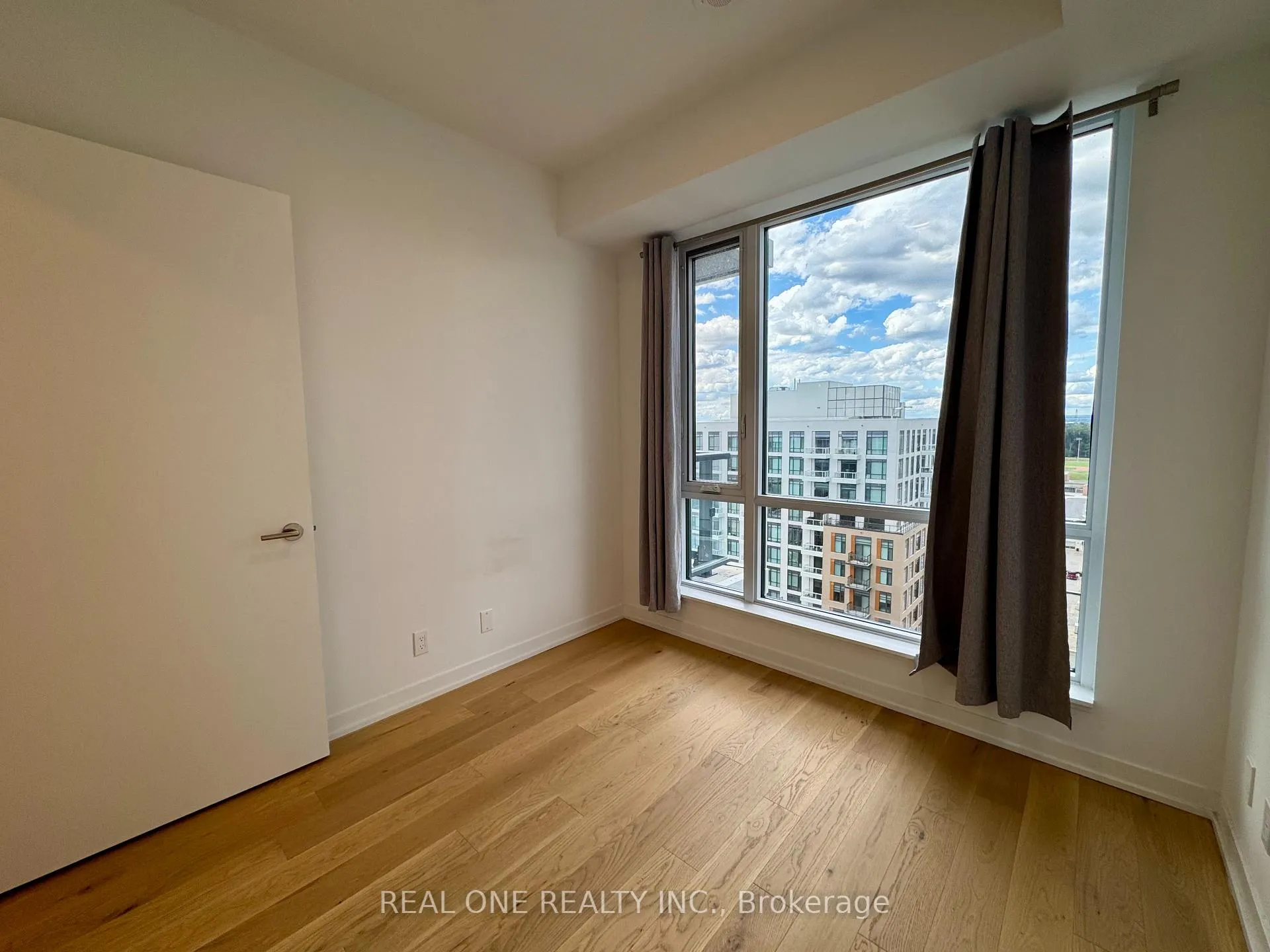 Photo 19 of Unit 1326, 7950 Bathurst Street, Vaughan, Beverley Glen — HOMEH