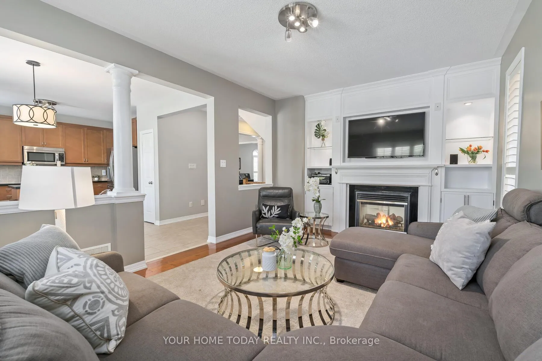 Photo 10 of 32 Orchid Avenue, Halton Hills, Georgetown — HOMEH