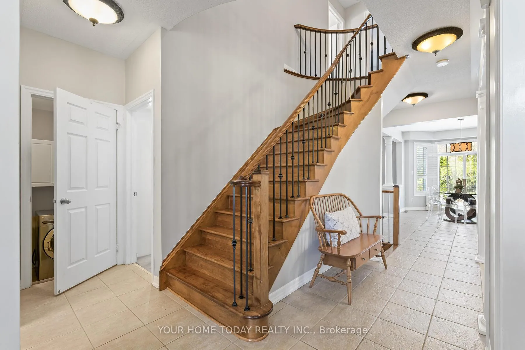 Photo 14 of 32 Orchid Avenue, Halton Hills, Georgetown — HOMEH