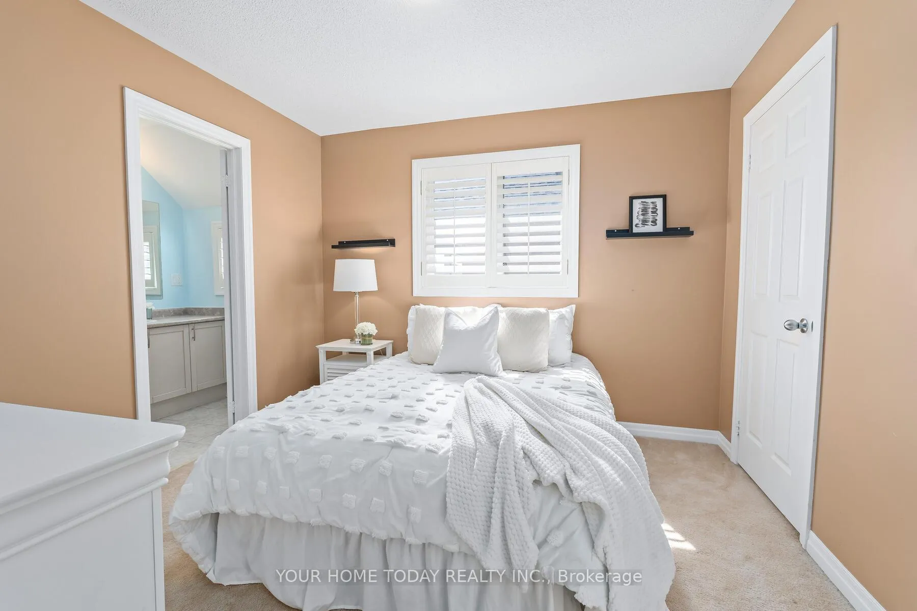 Photo 21 of 32 Orchid Avenue, Halton Hills, Georgetown — HOMEH