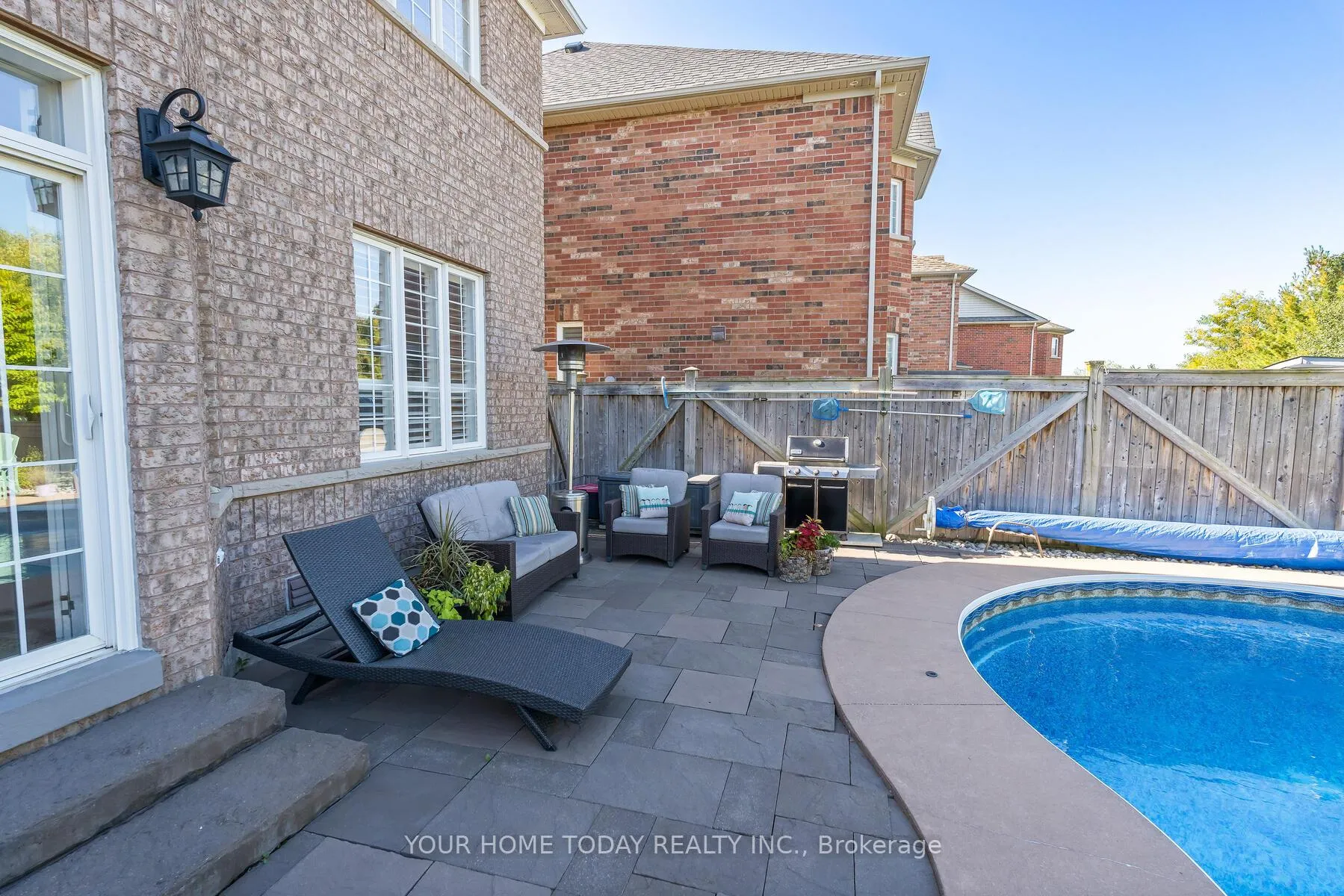 Photo 33 of 32 Orchid Avenue, Halton Hills, Georgetown — HOMEH
