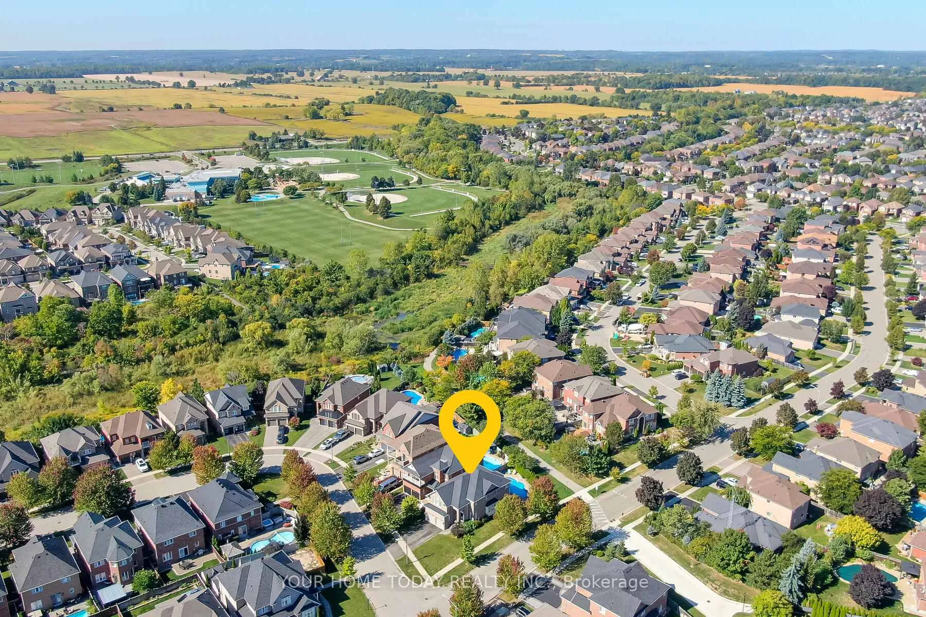 Photo 40 of 32 Orchid Avenue, Halton Hills, Georgetown — HOMEH