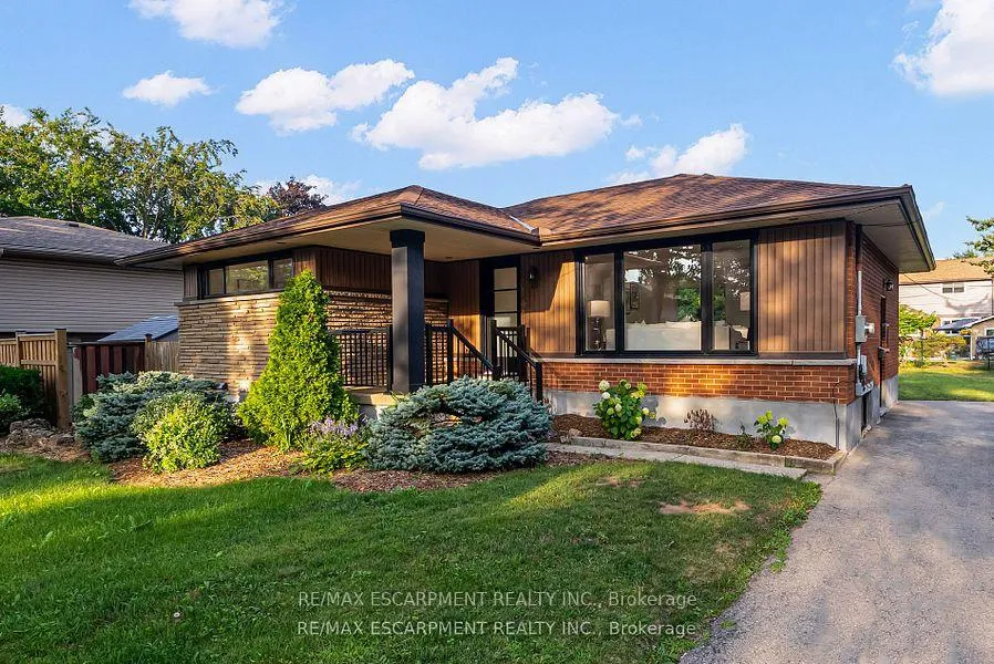 Front of 13 Skyland Drive