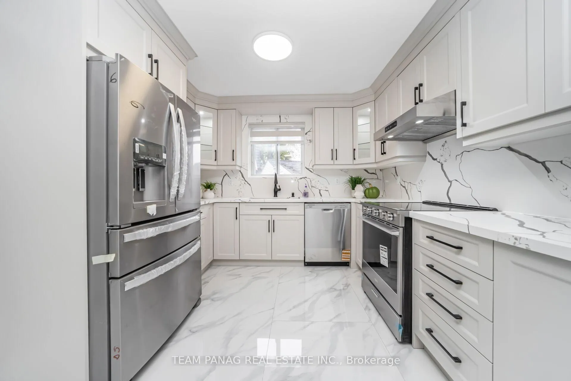 Photo 6 of 56 Bramhall Circle, Brampton, Madoc — HOMEH