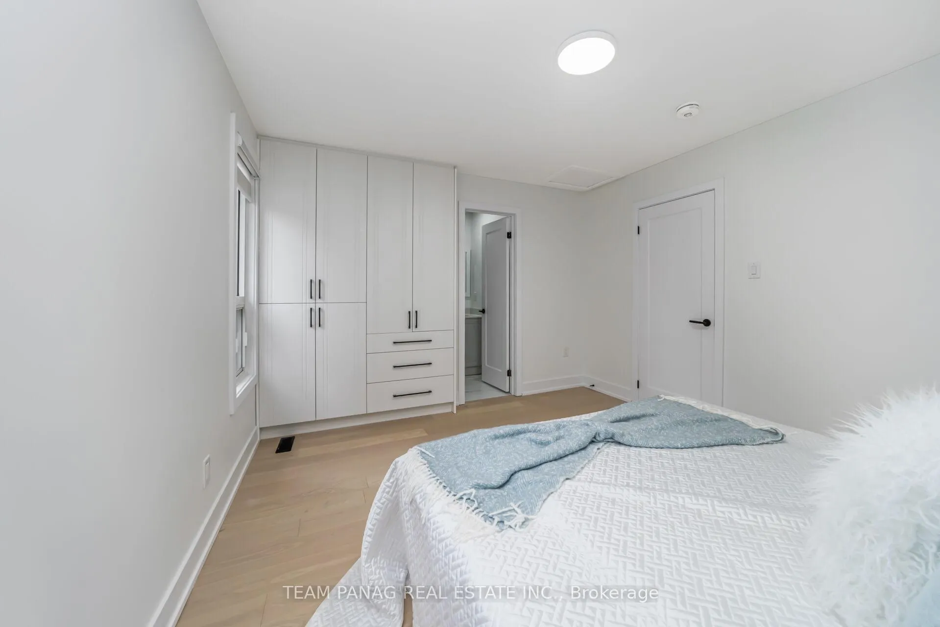 Photo 12 of 56 Bramhall Circle, Brampton, Madoc — HOMEH