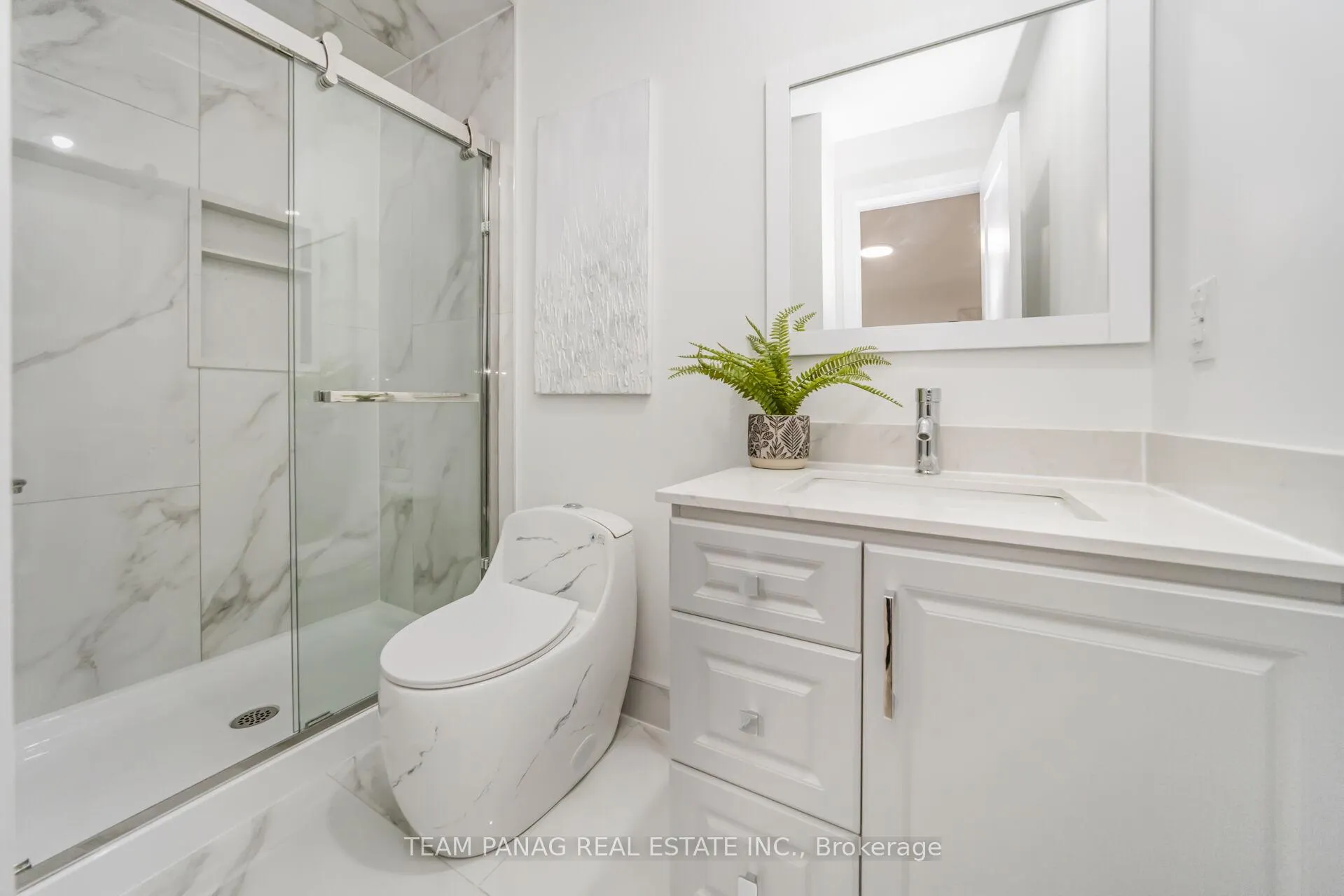 Photo 14 of 56 Bramhall Circle, Brampton, Madoc — HOMEH