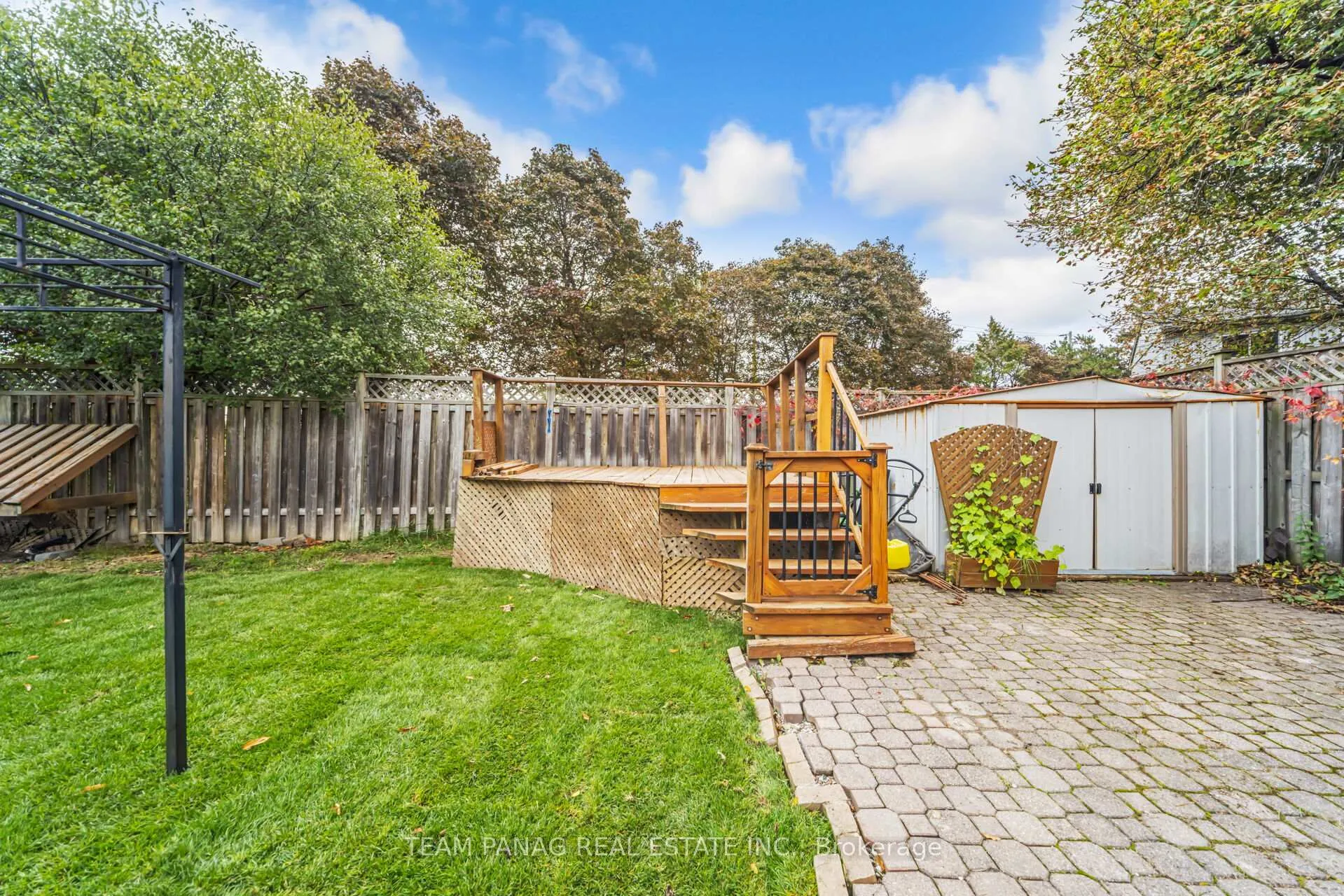 Photo 34 of 56 Bramhall Circle, Brampton, Madoc — HOMEH