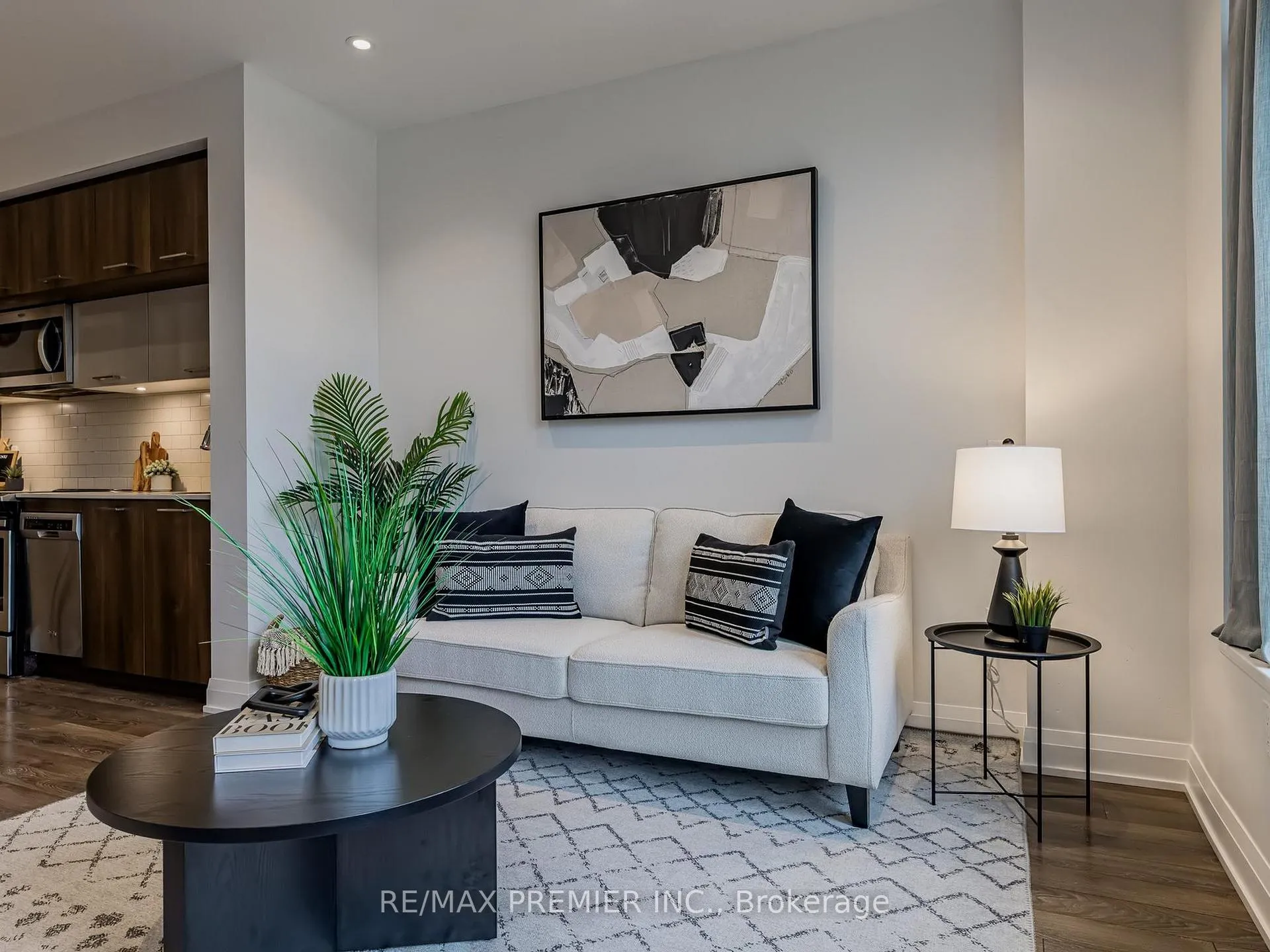 Photo 9 of Unit 119, 4800 Highway 7 Road, Vaughan, East Woodbridge — HOMEH