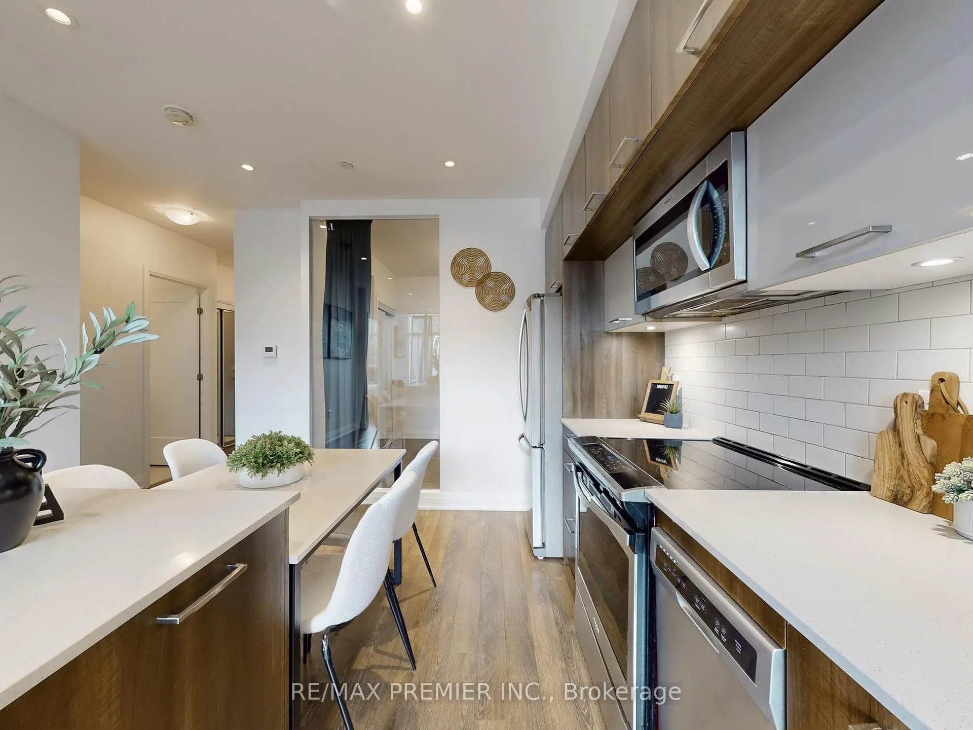Photo 17 of Unit 119, 4800 Highway 7 Road, Vaughan, East Woodbridge — HOMEH